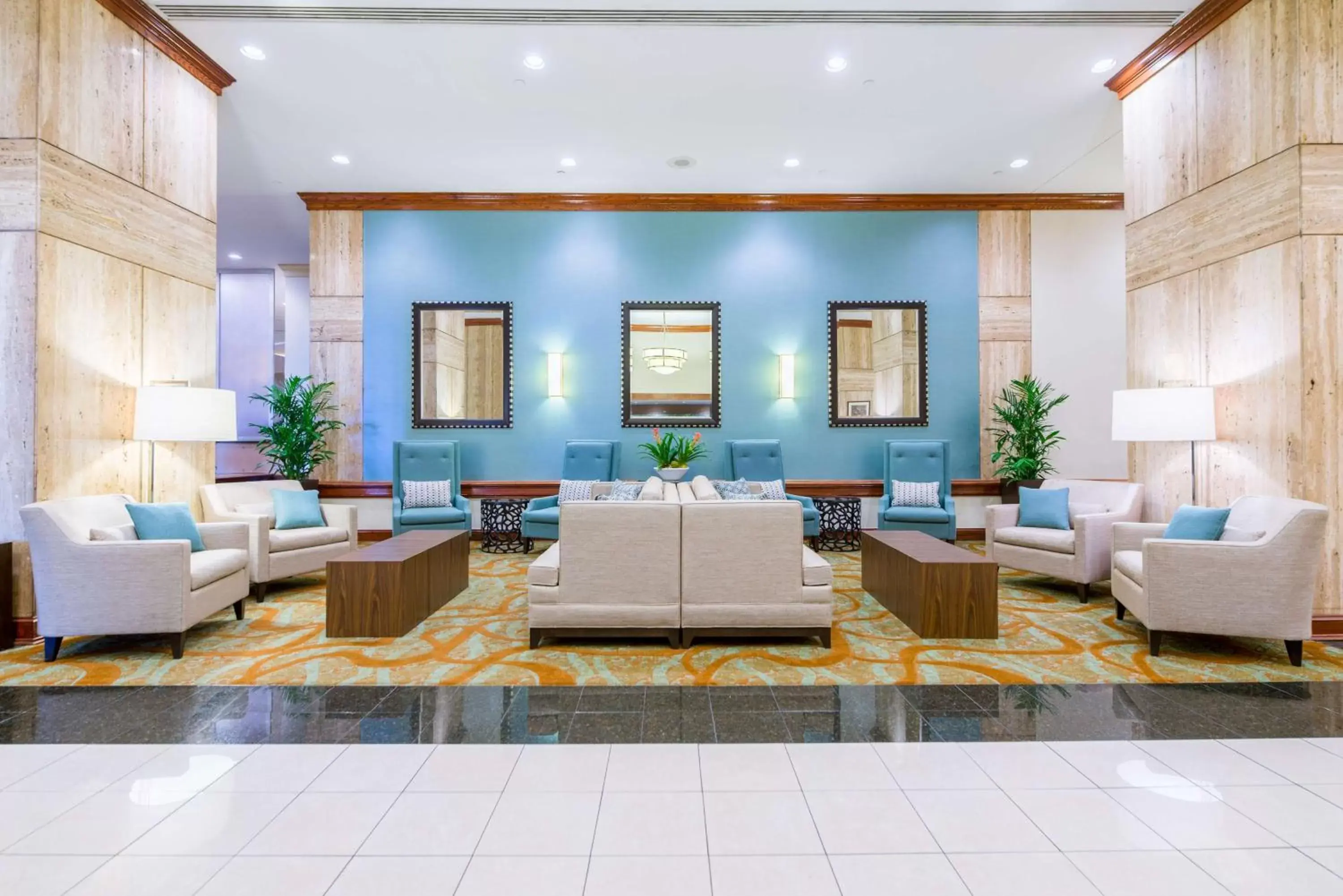 Lobby or reception in DoubleTree by Hilton Philadelphia Airport