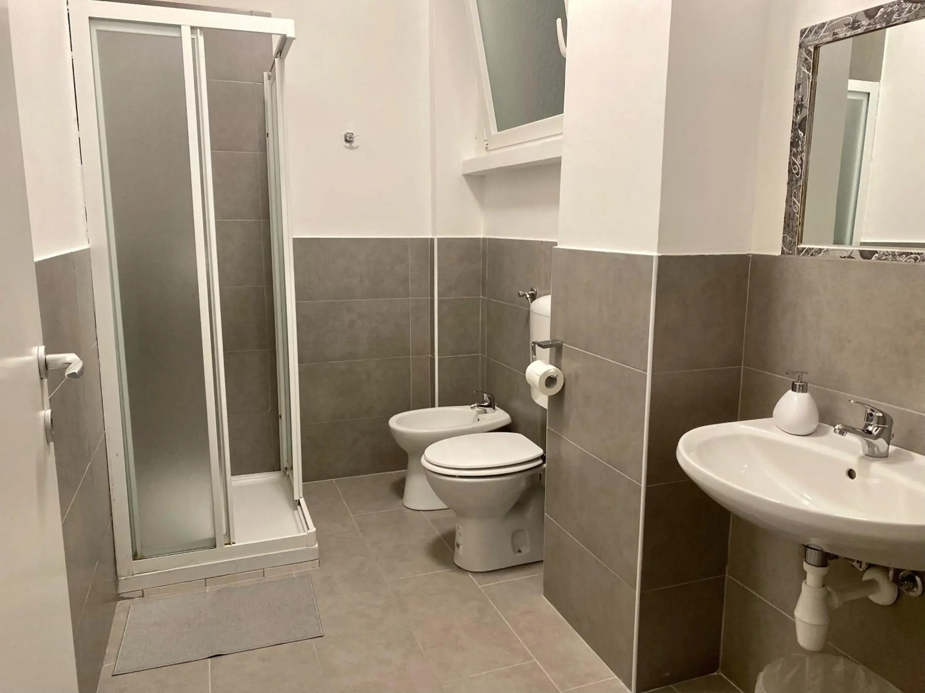 Bathroom in Guest House Pirelli Milano
