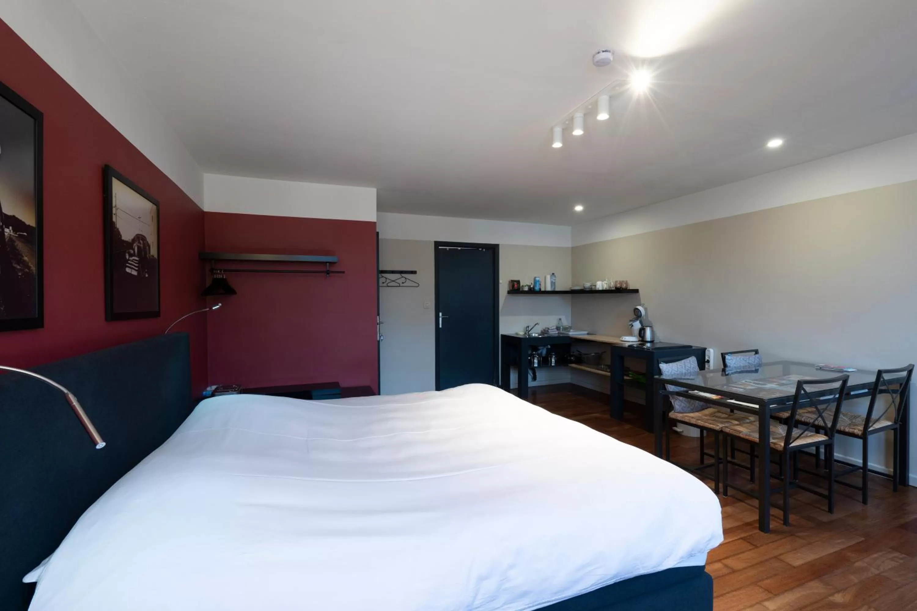 Bedroom, Bed in Because the Night city lodge