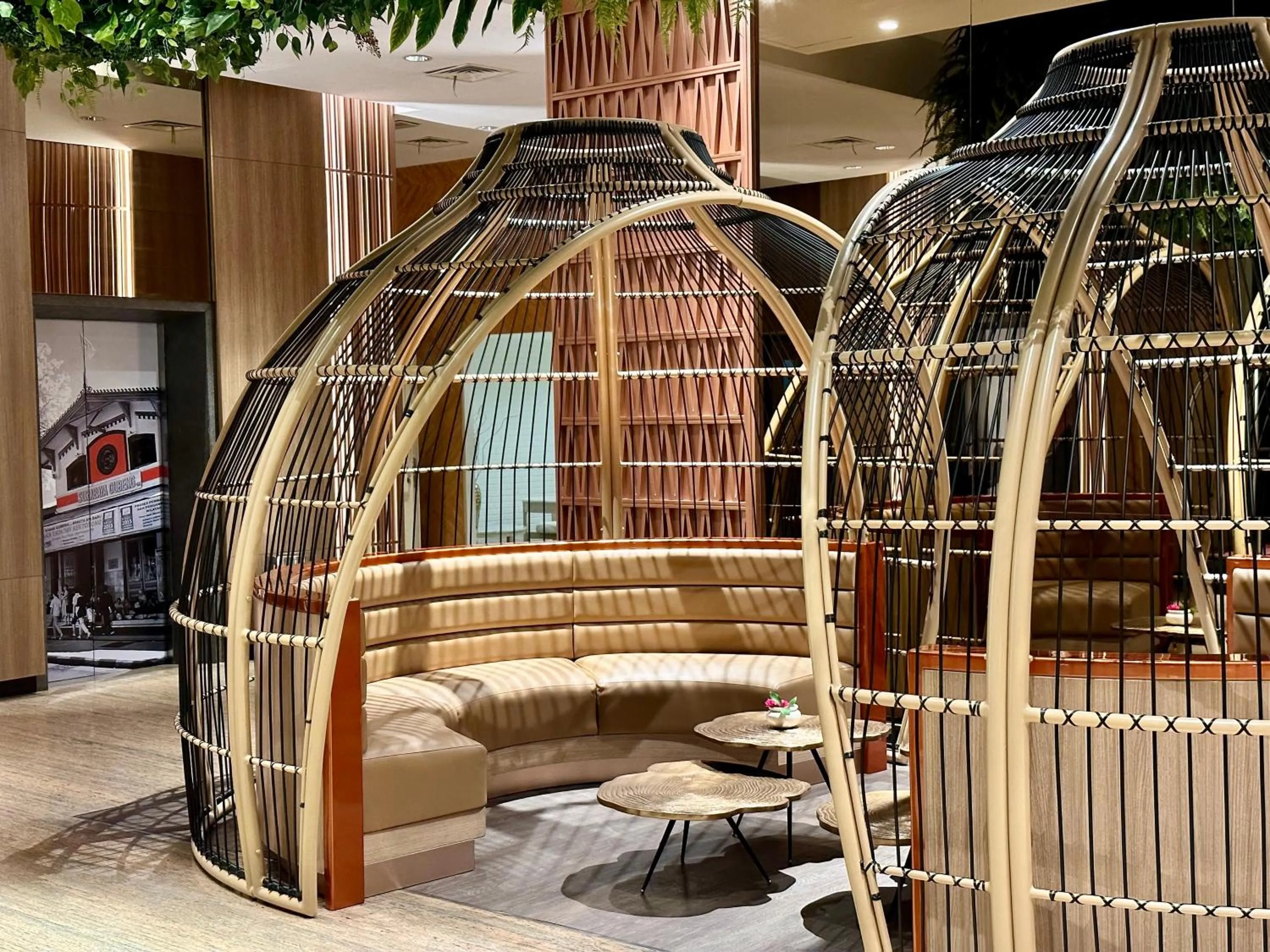 Lobby or reception in HARRIS Hotel & Conventions Gubeng