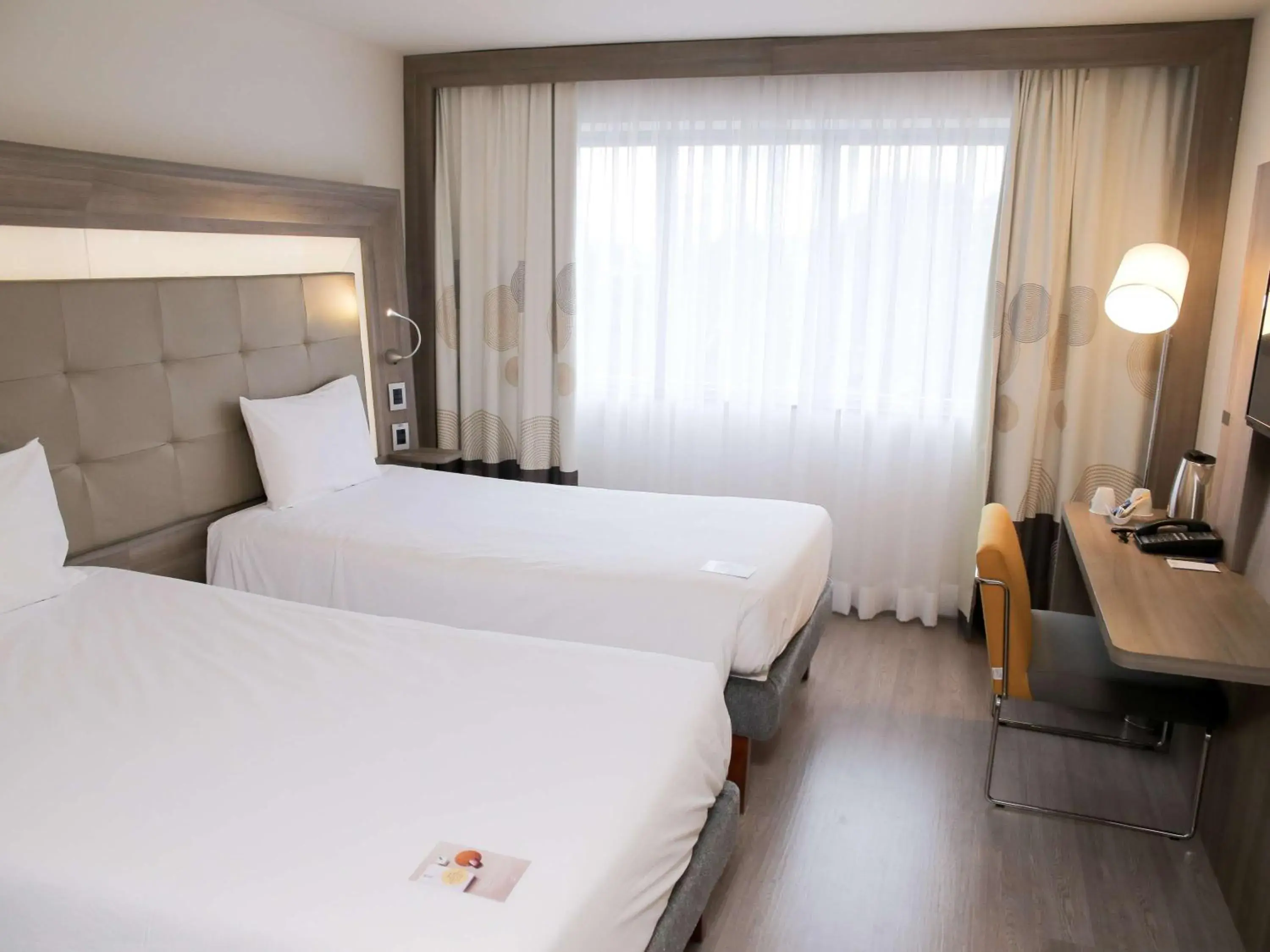 Photo of the whole room, Bed in Novotel RJ Porto Atlantico