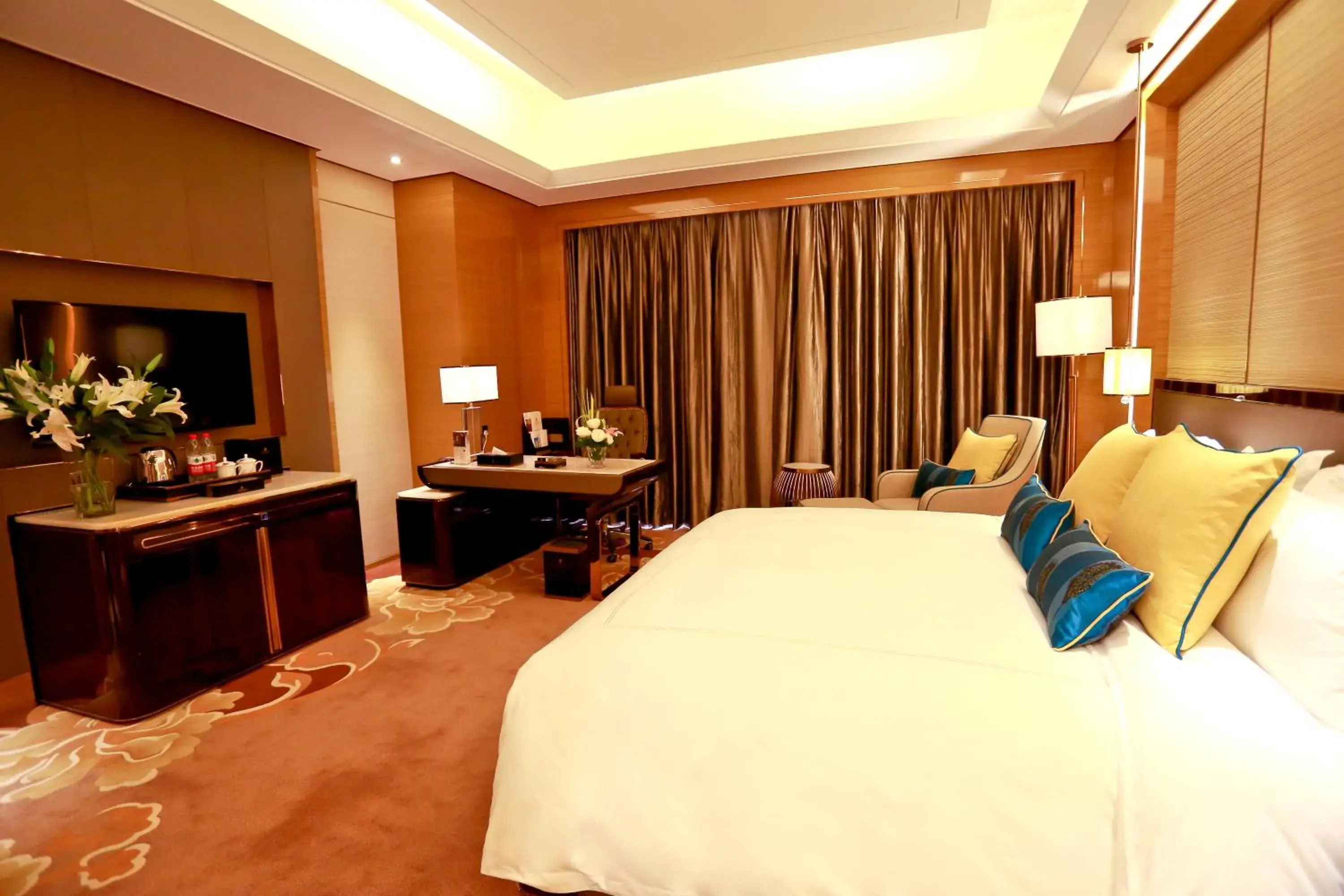 Photo of the whole room in Jin Jiang International Hotel Urumqi