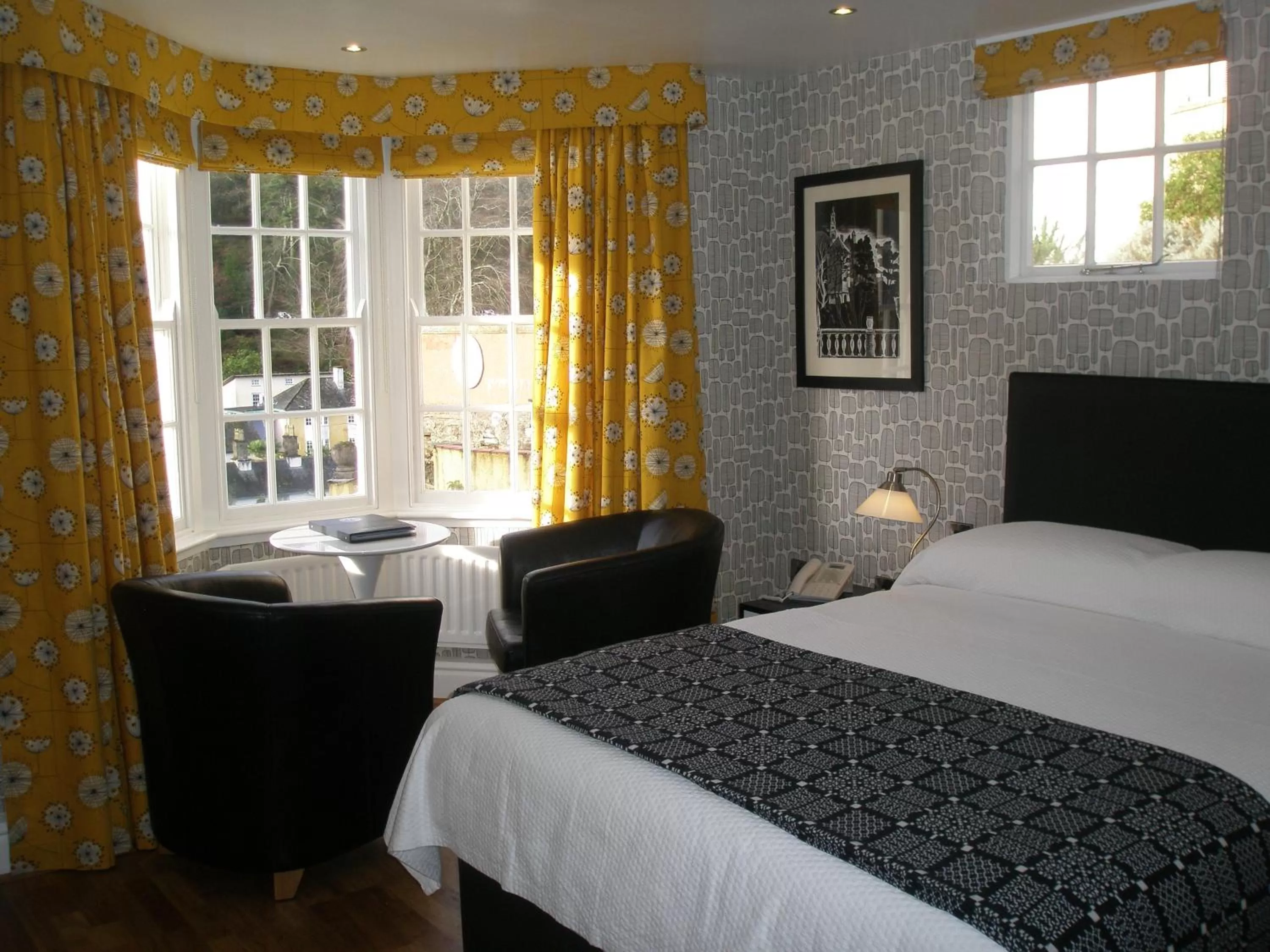 Bed in Portmeirion Village & Castell Deudraeth