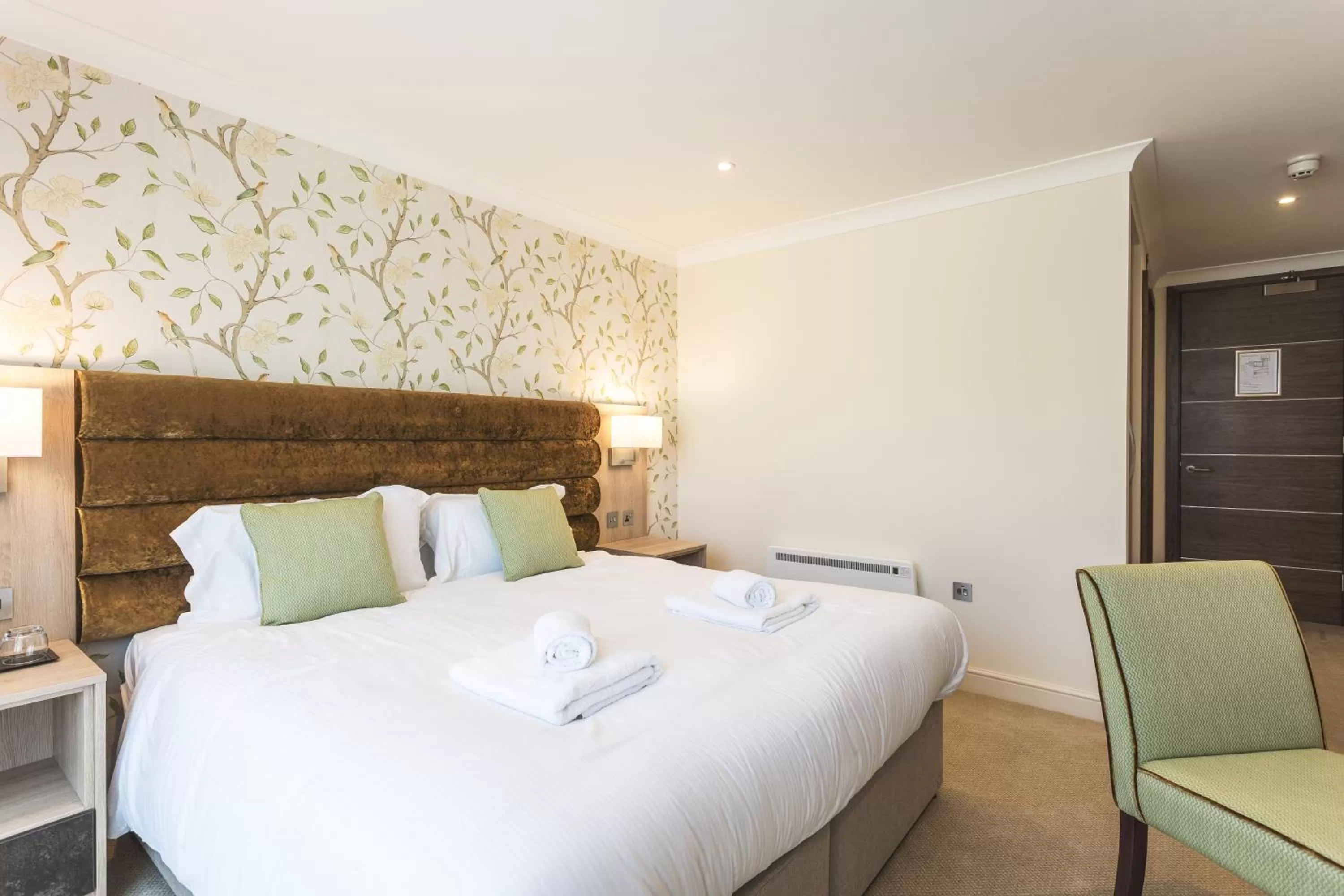 Bed in The Nottinghamshire Hotel & Golf Club