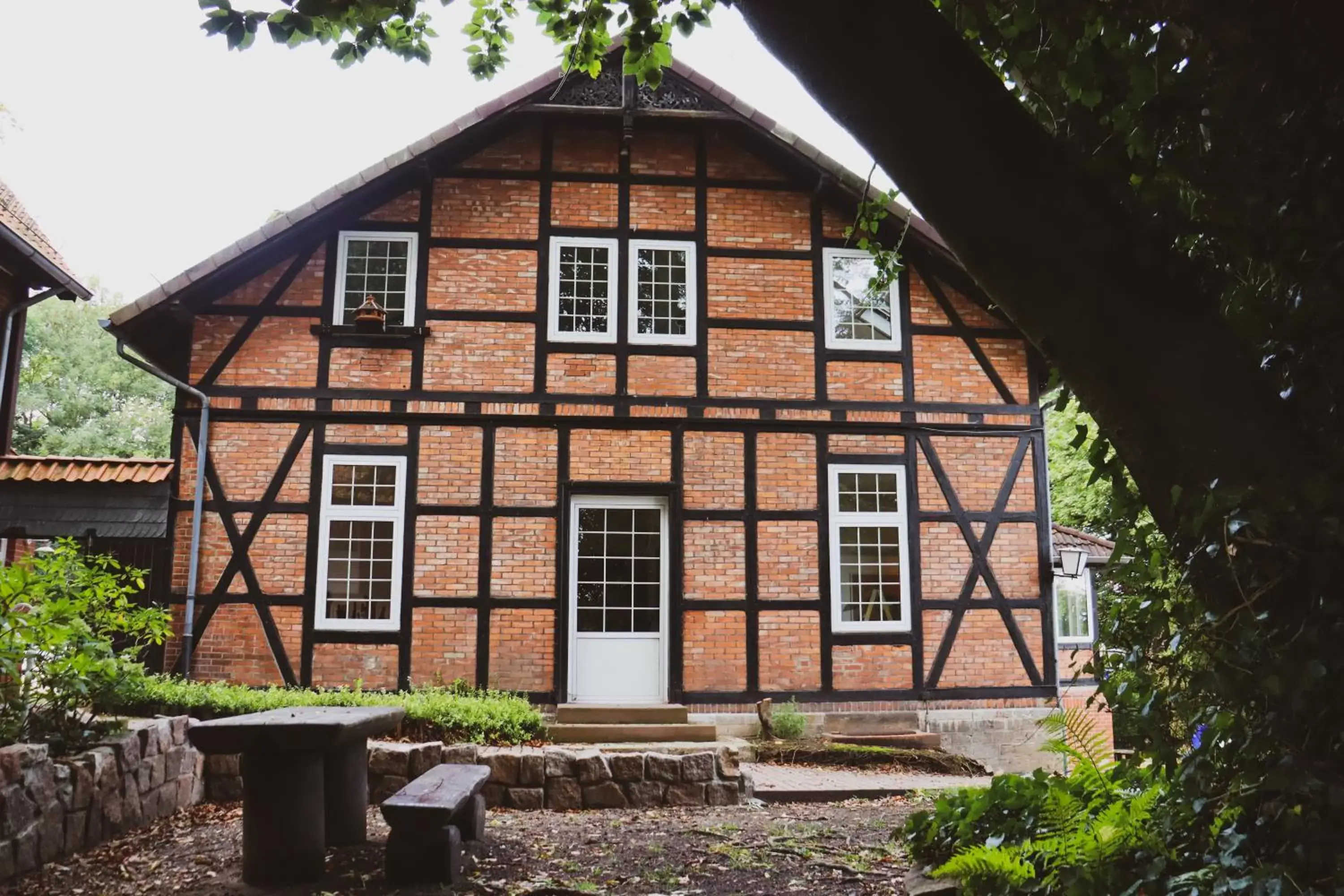 Peak Hotel & Event Peak Hotel & Event