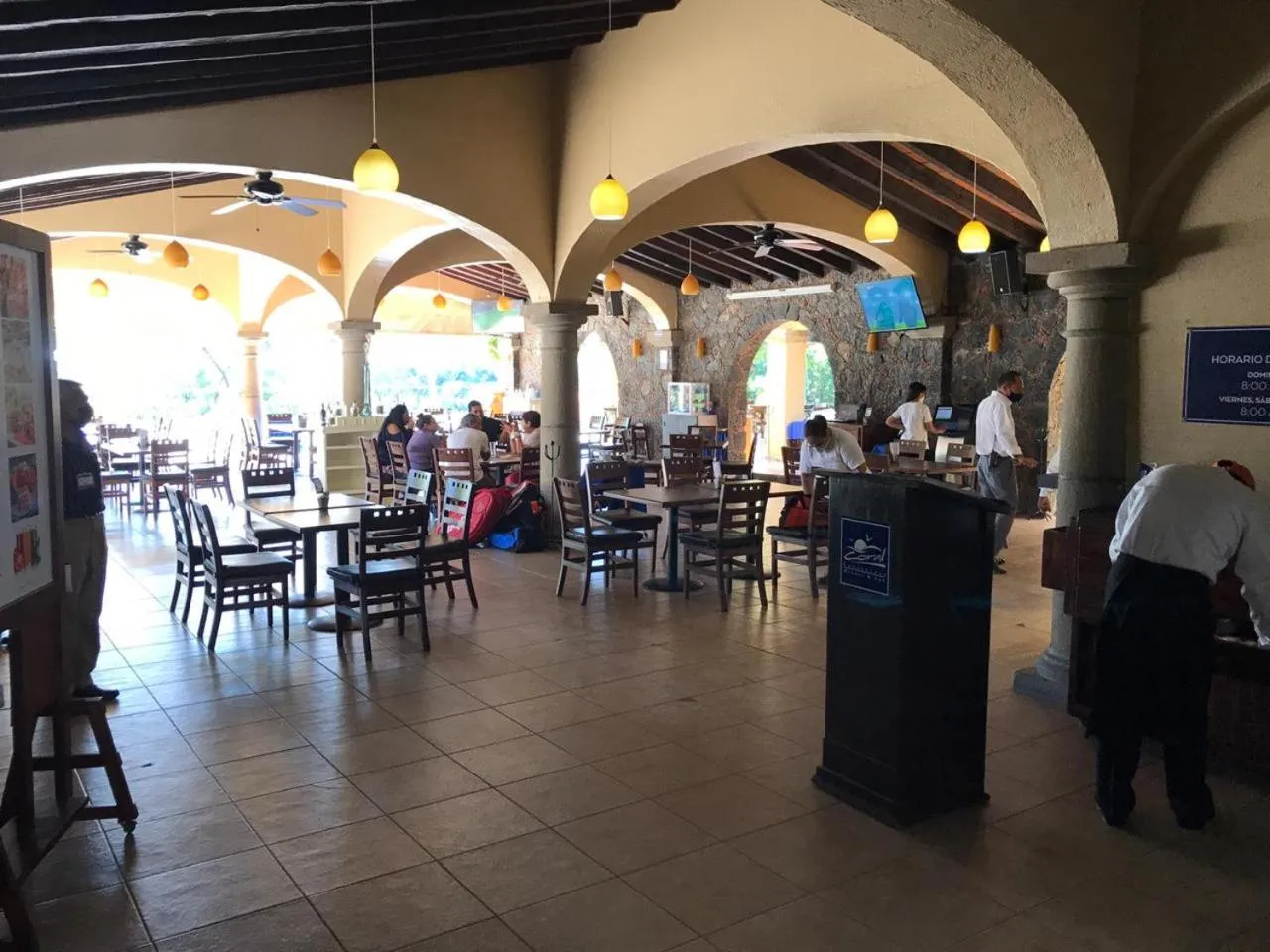 Restaurant/places to eat in Hotel Coral Cuernavaca