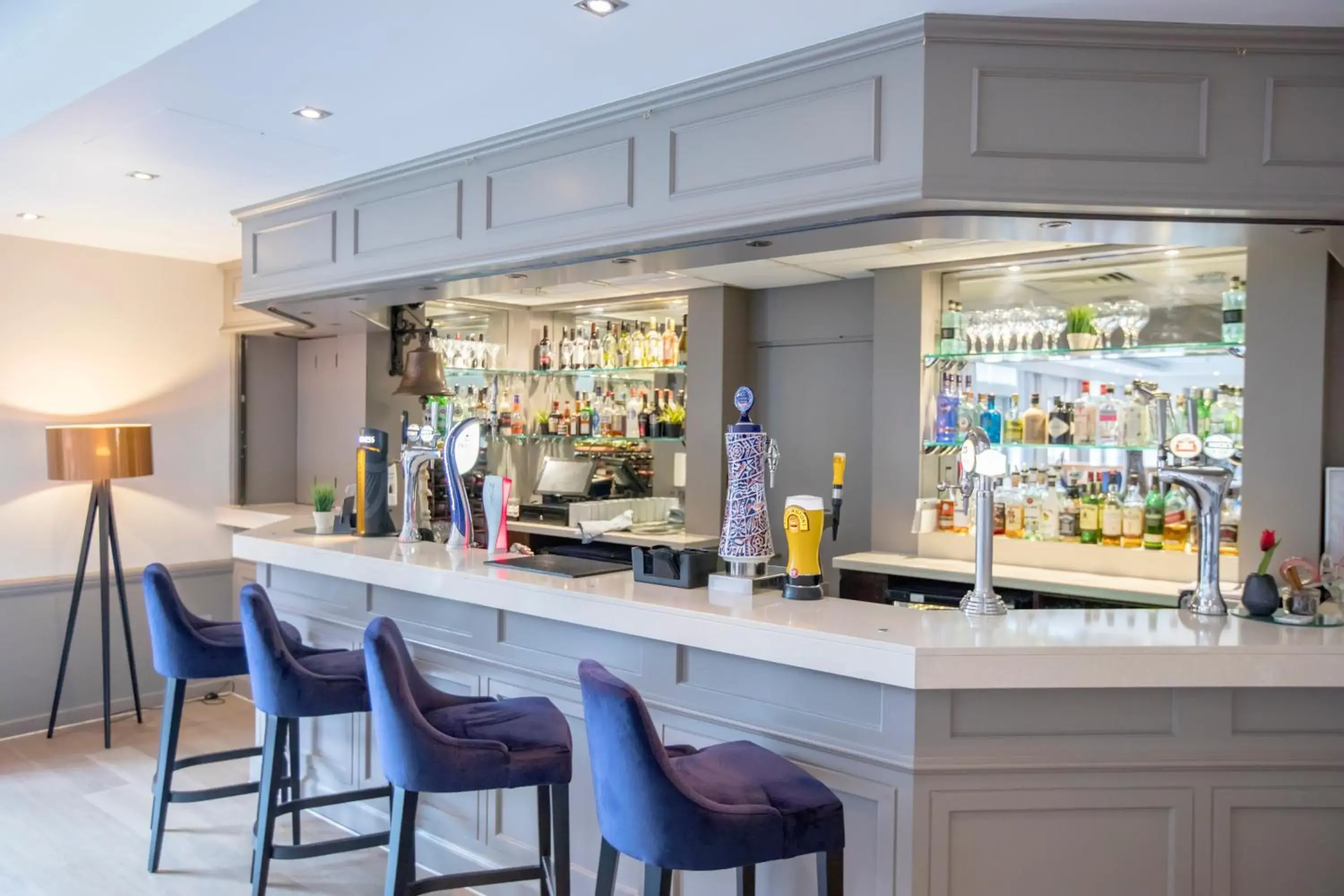 Lounge or bar, Lounge/Bar in Denham Grove