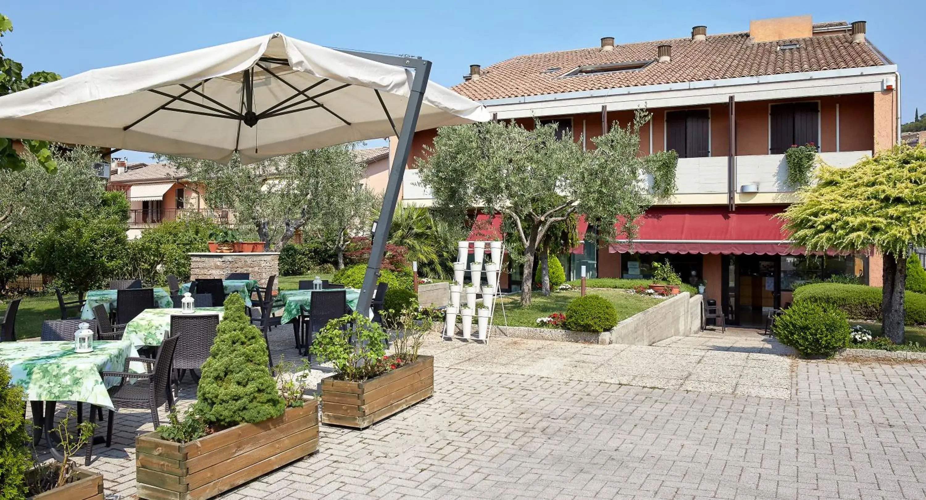 Facade/entrance in Hotel Andreis