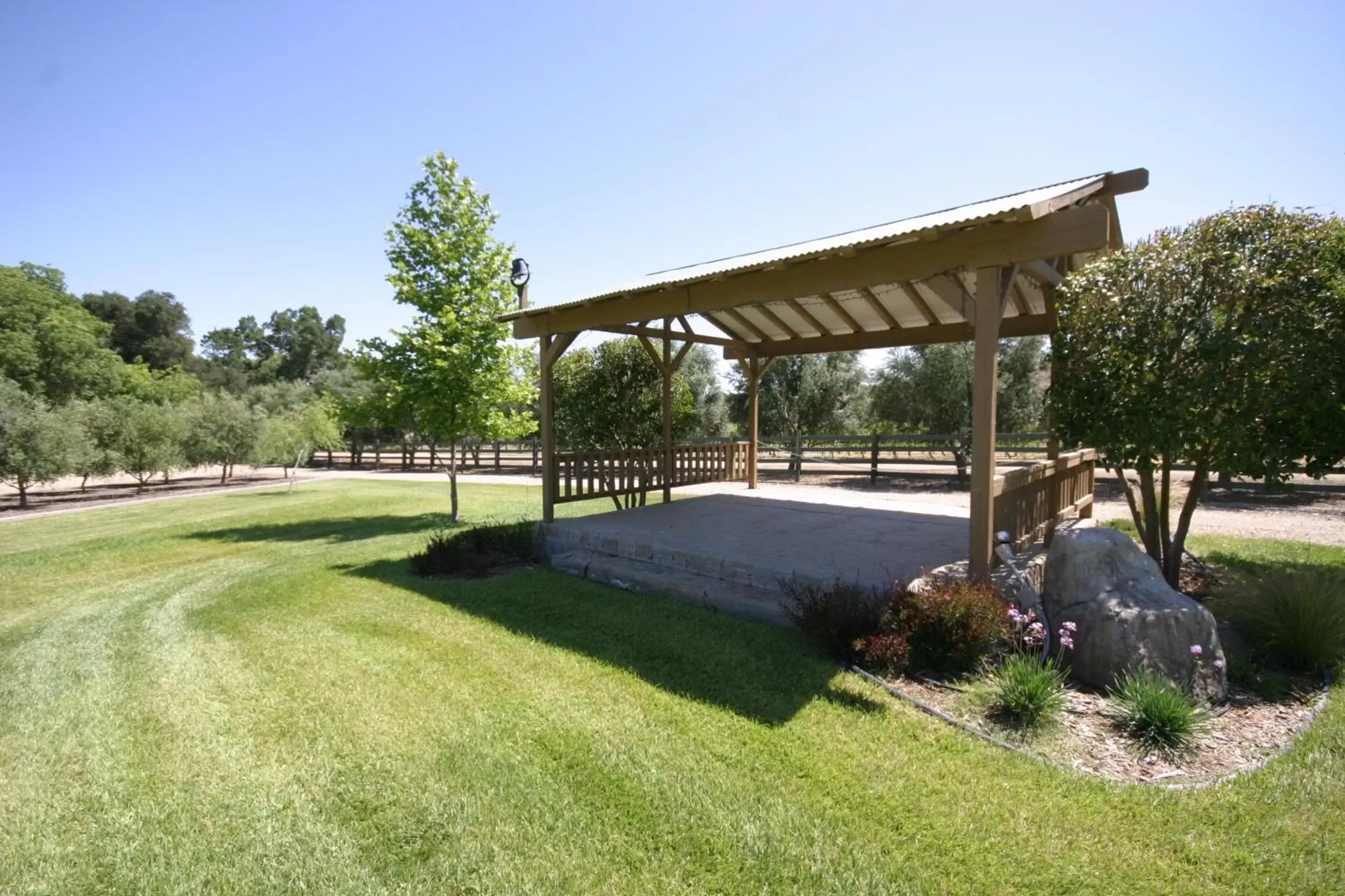 Garden, Property Building in The Eden House Vineyard