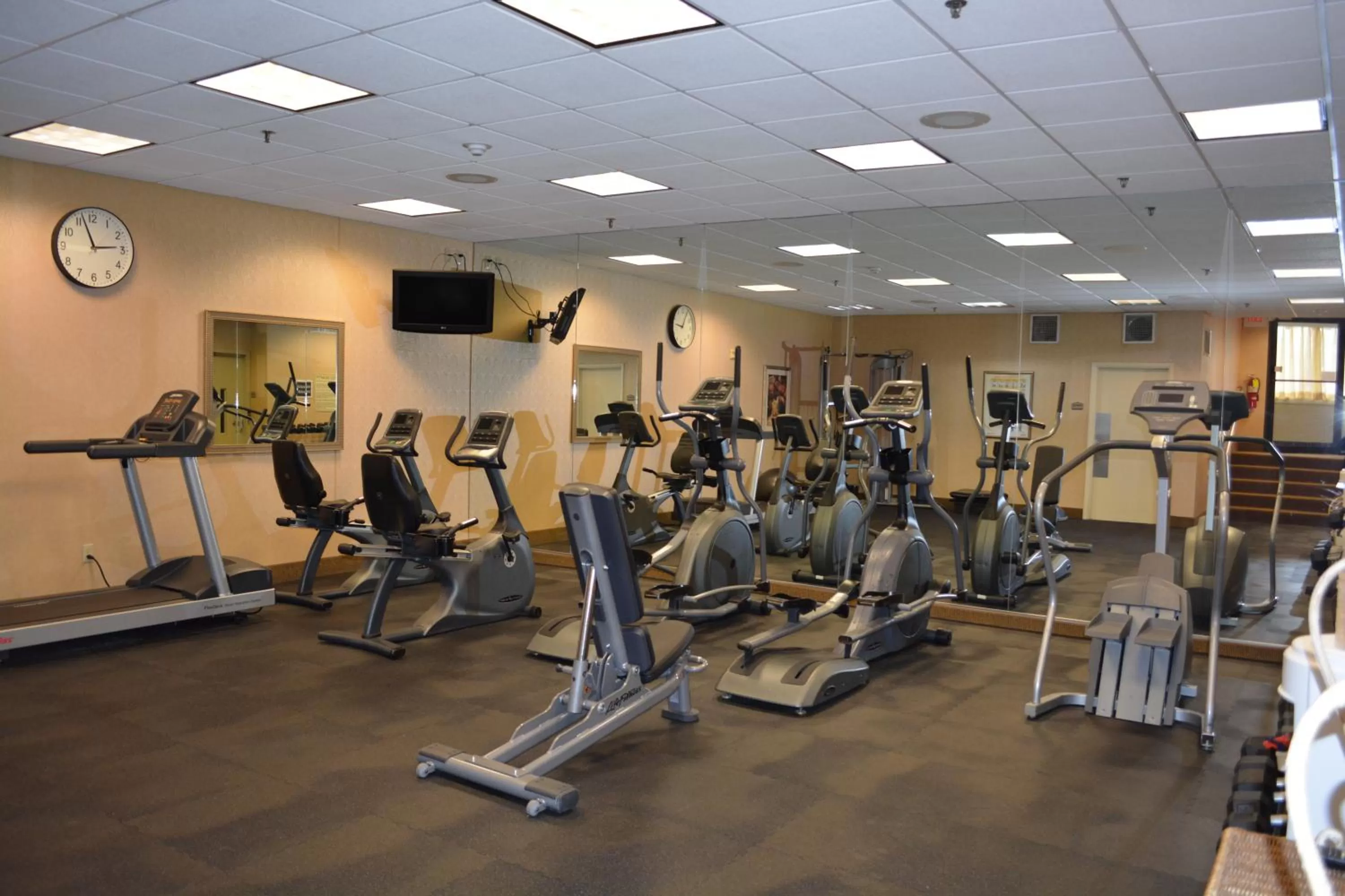 Fitness centre/facilities in Holiday Inn Hazlet by IHG