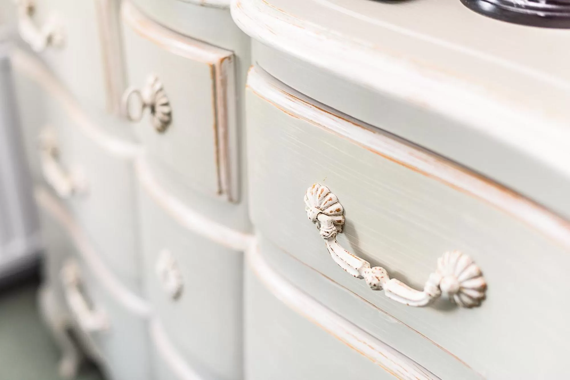 wardrobe in Sherbourne House