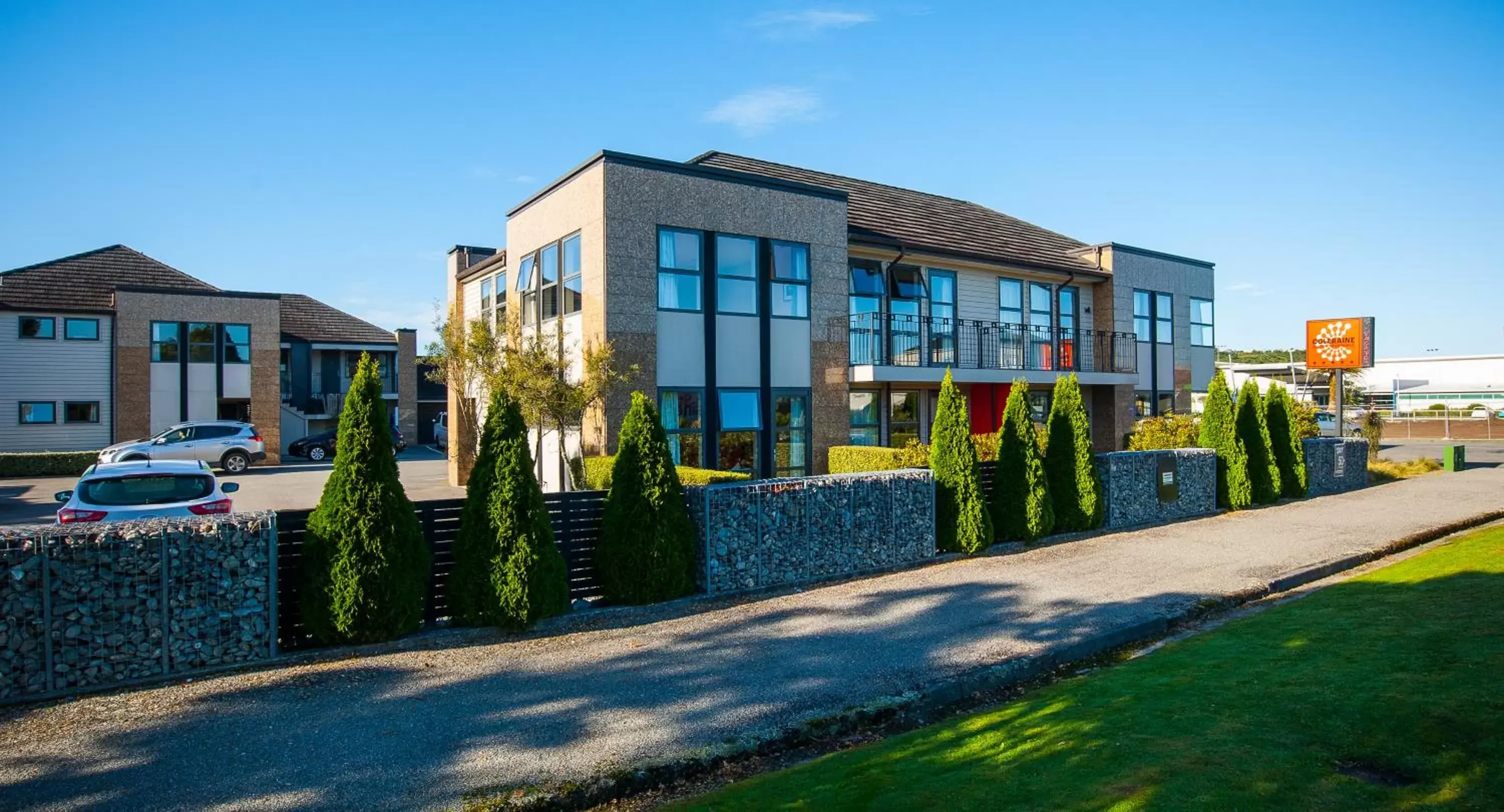 Facade/entrance, Property Building in Coleraine Suites & Apartments