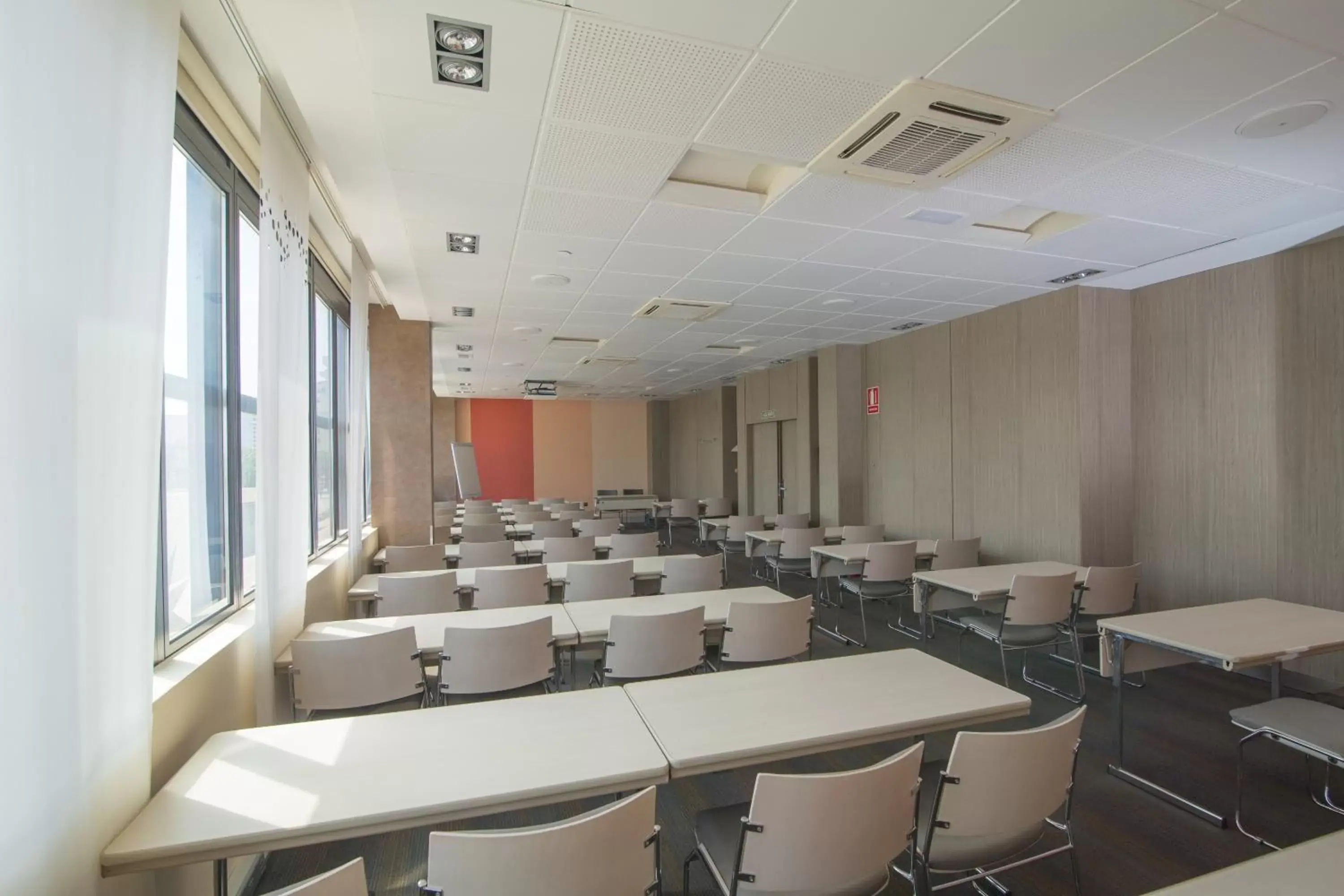 Meeting/conference room in Occidental Murcia Agalia