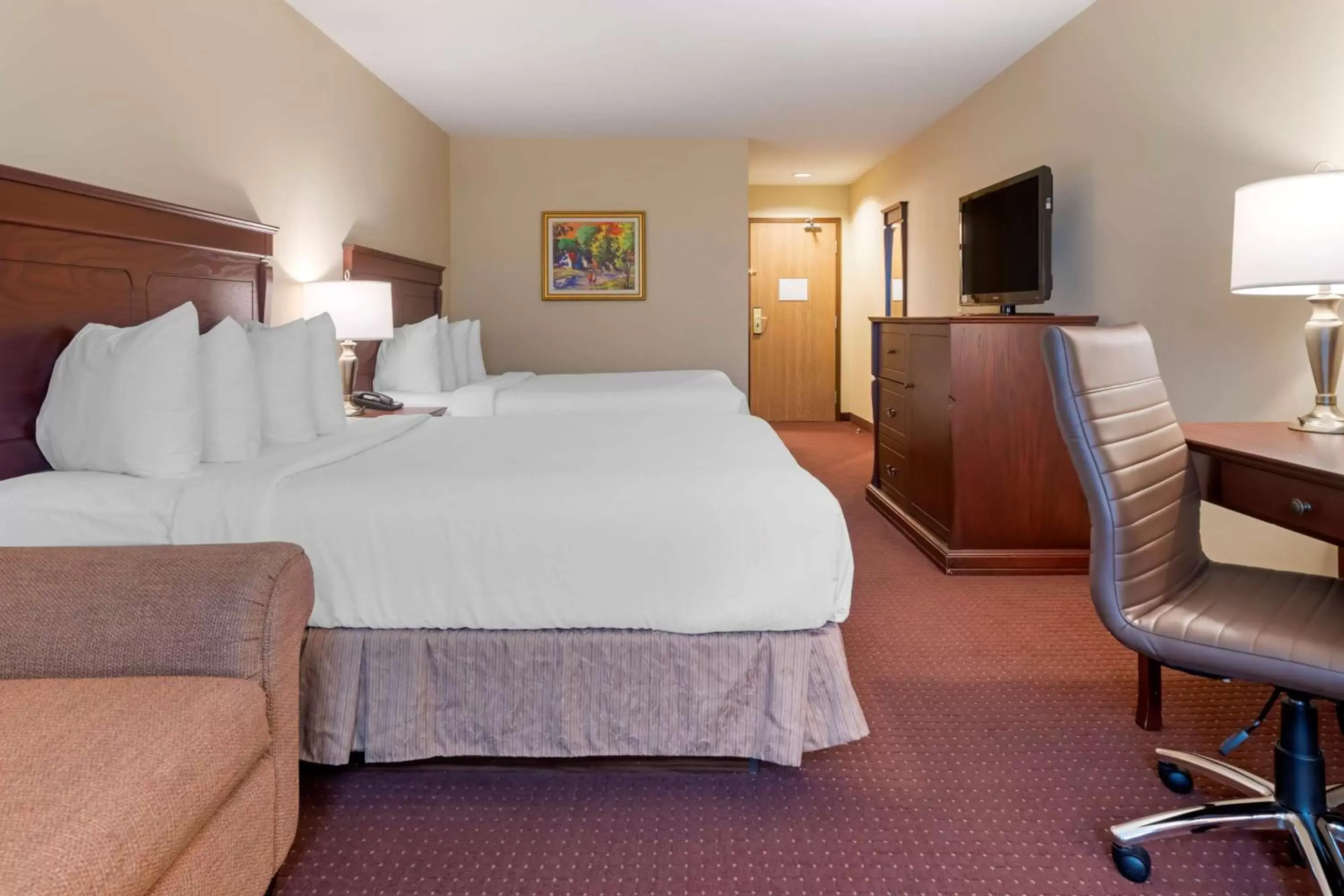 Bedroom, Bed in Best Western Plus Fredericton Hotel & Suites