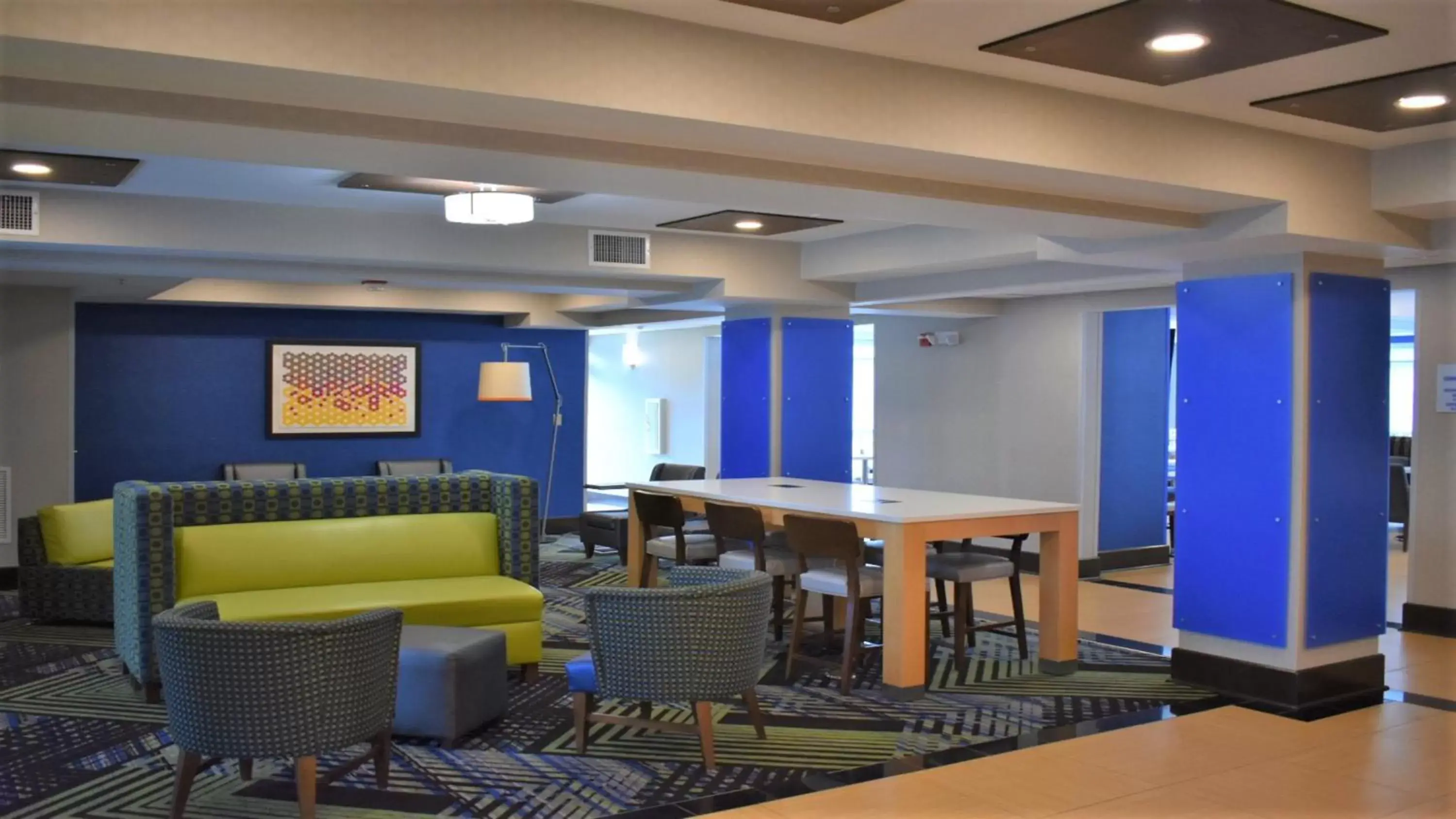Property building in Holiday Inn Express & Suites Charlotte-Concord-I-85, an IHG Hotel