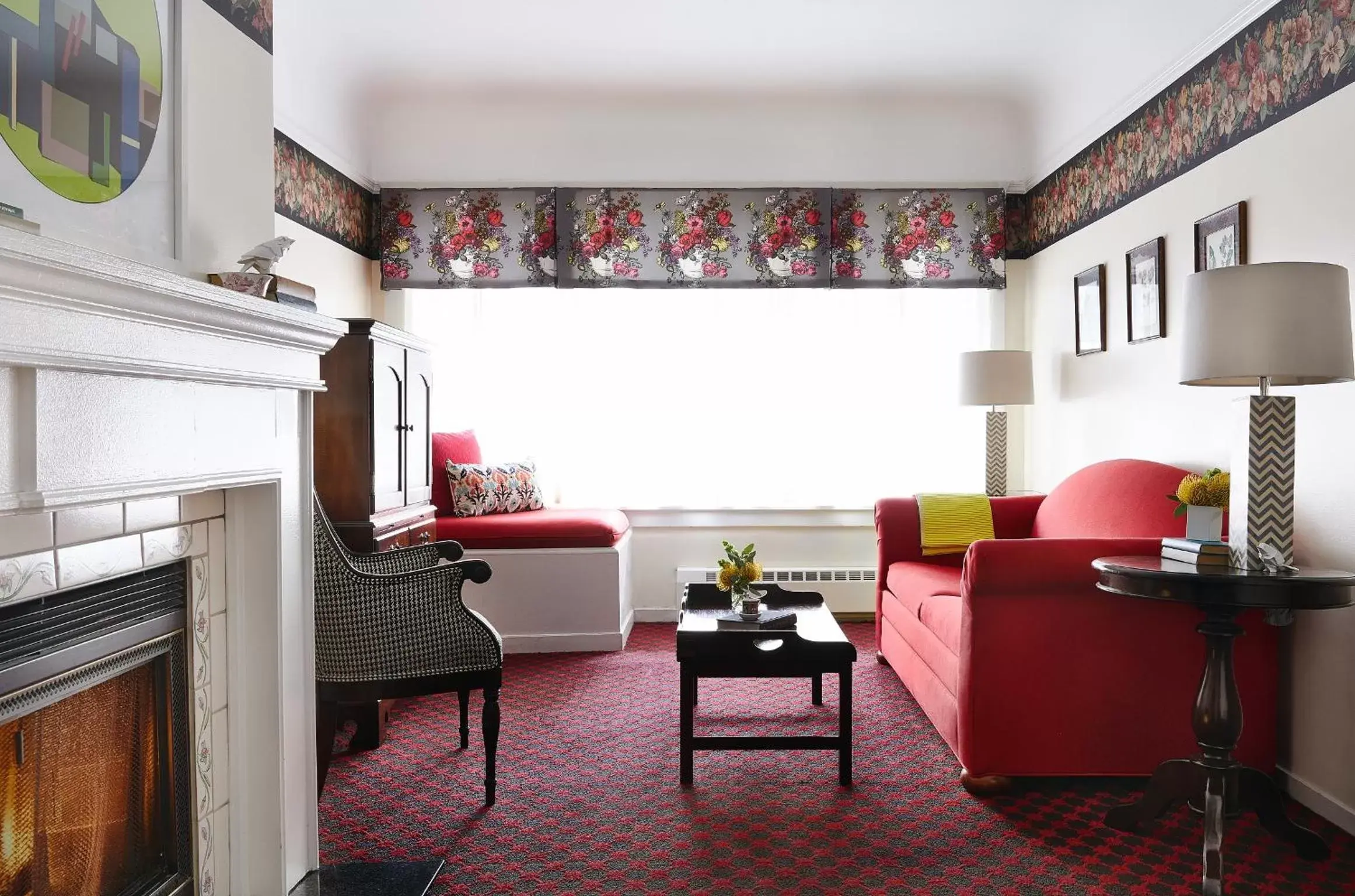 Seating Area in White Swan Inn