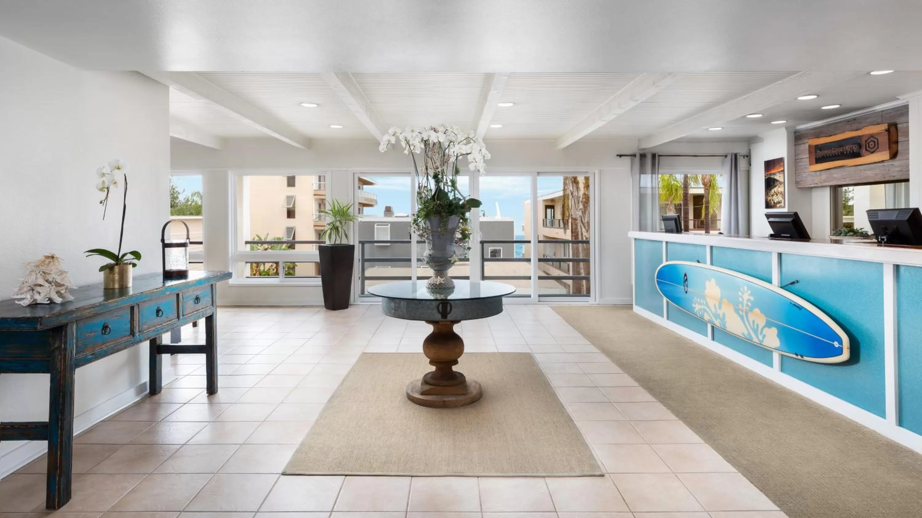 Lobby or reception in Pacific Edge Hotel on Laguna Beach