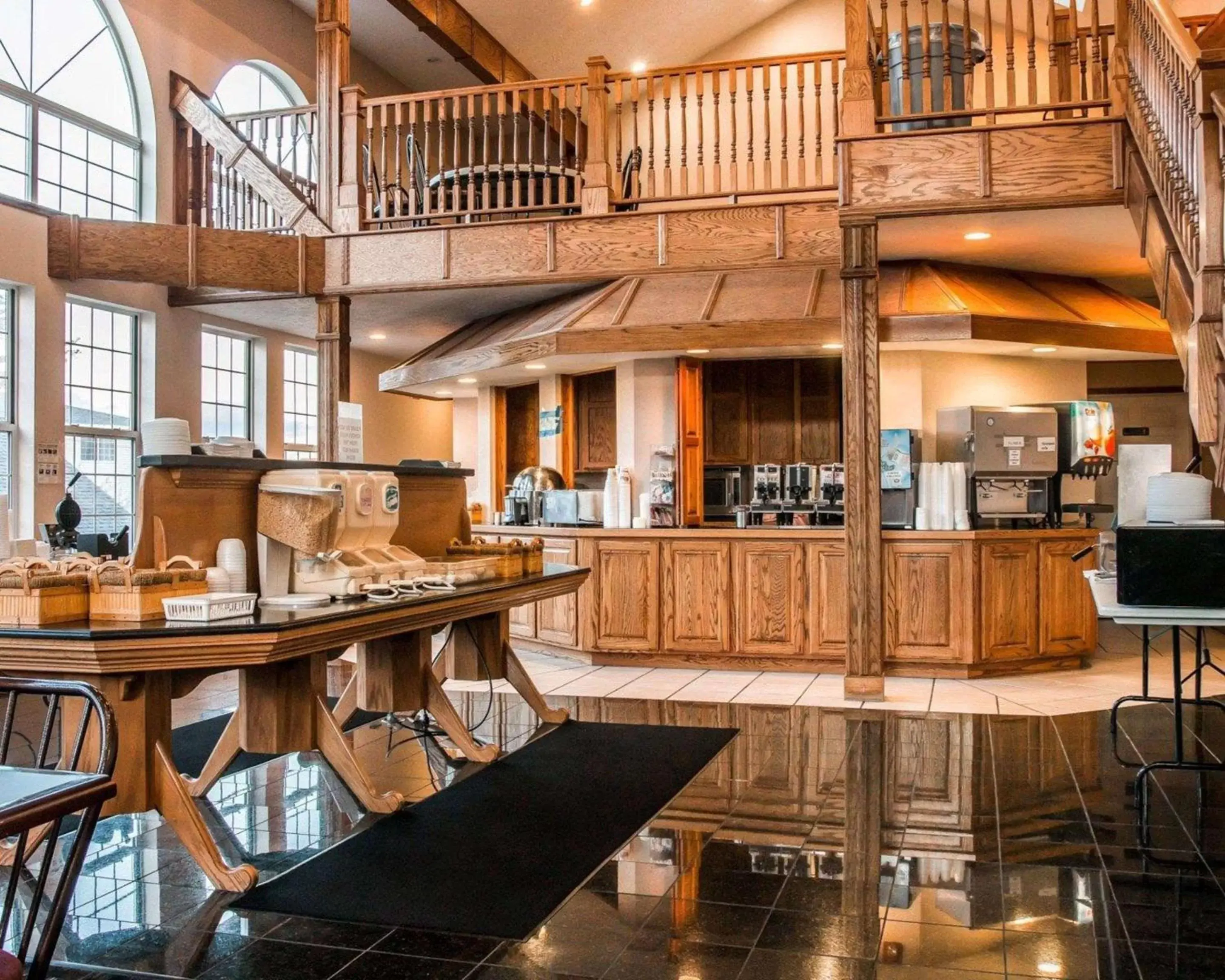 Restaurant/places to eat in Clarion Hotel Beachfront Restaurant/places to eat in Clarion Hotel Beachfront