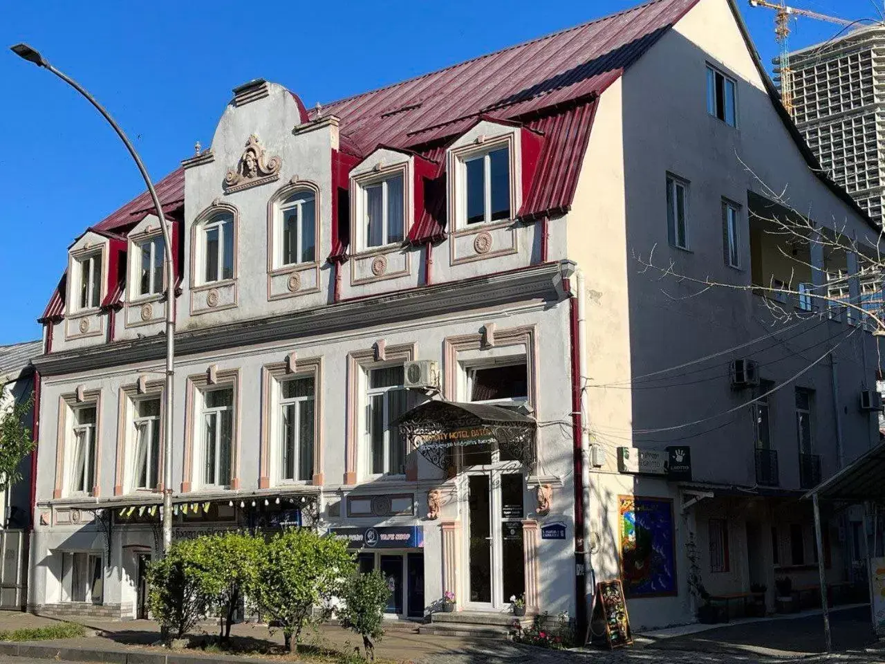 OLD ClTY HOTEL BATUMI OLD ClTY HOTEL BATUMI