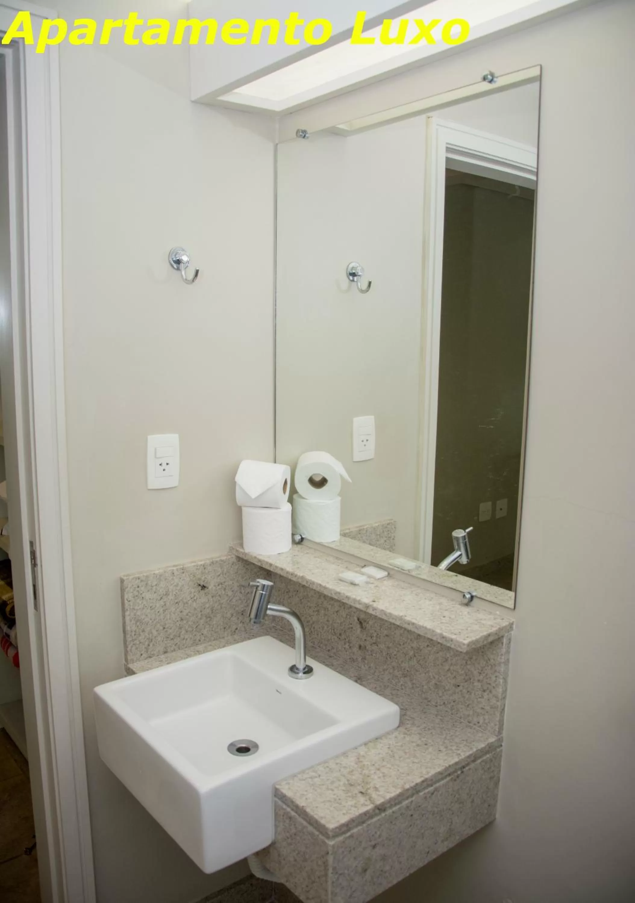 Bathroom in VOA Plazza Hotel