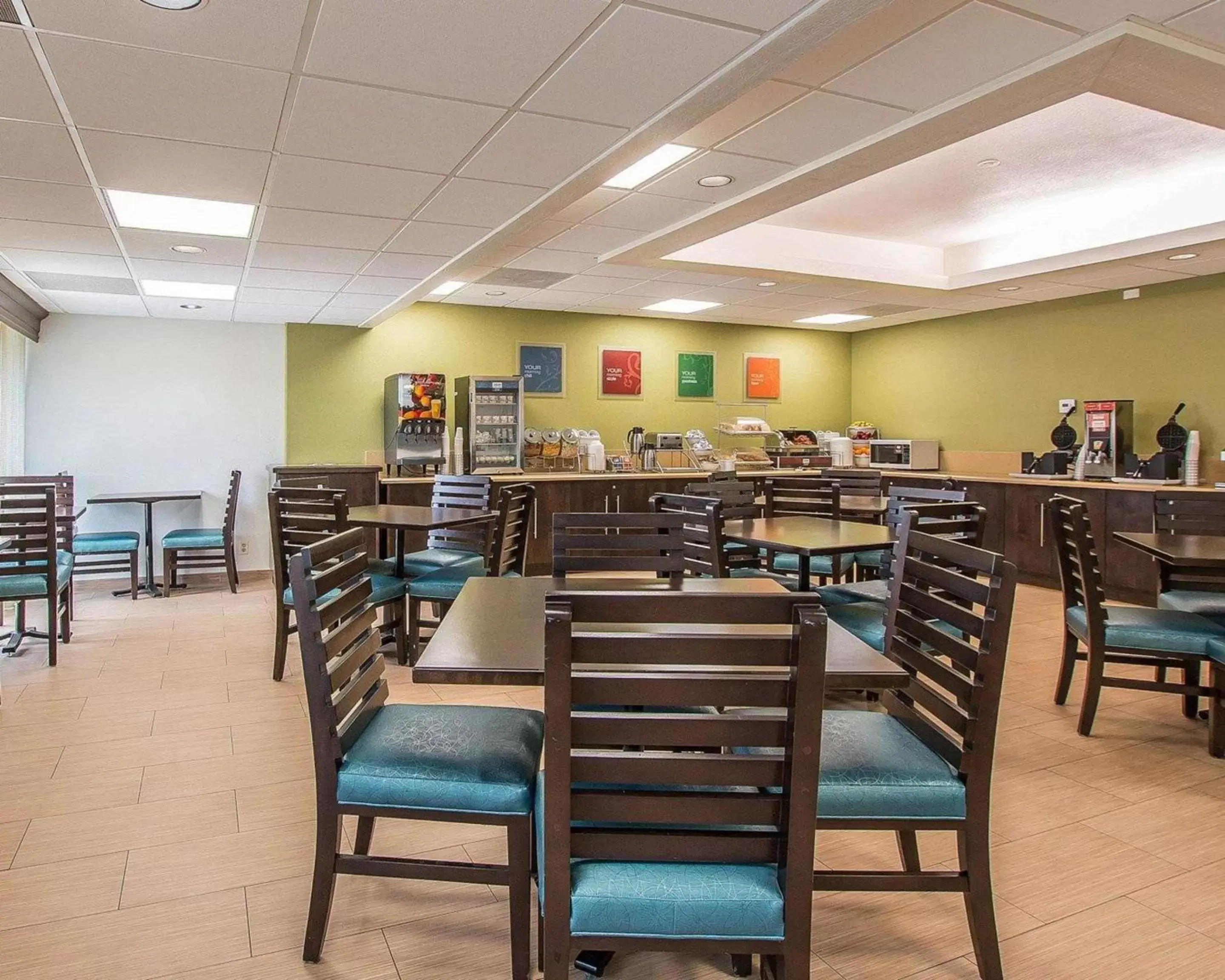 Restaurant/Places to Eat in Comfort Inn Chula Vista San Diego South