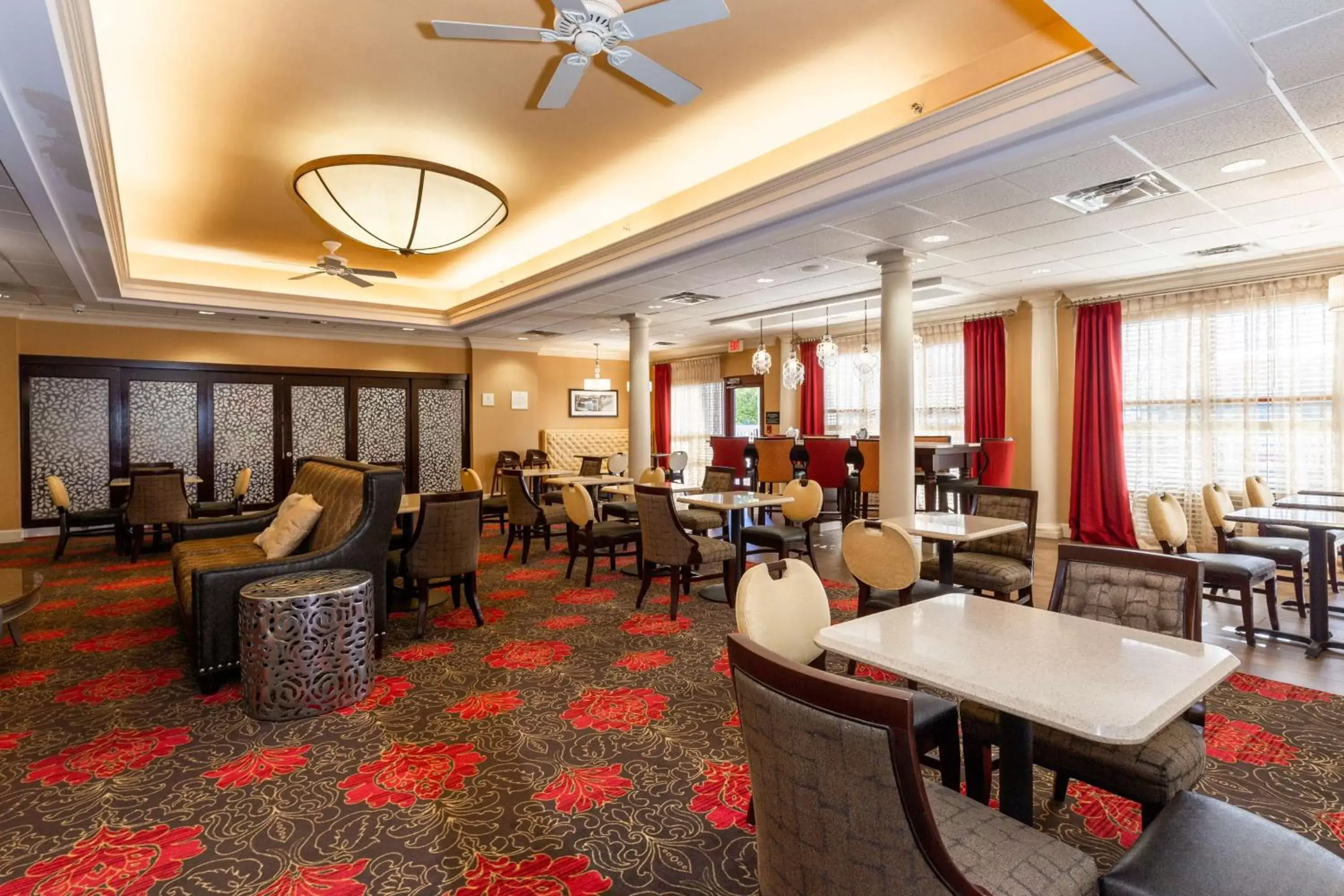 Lobby or reception, Restaurant/Places to Eat in Hampton Inn Lawrenceville Duluth