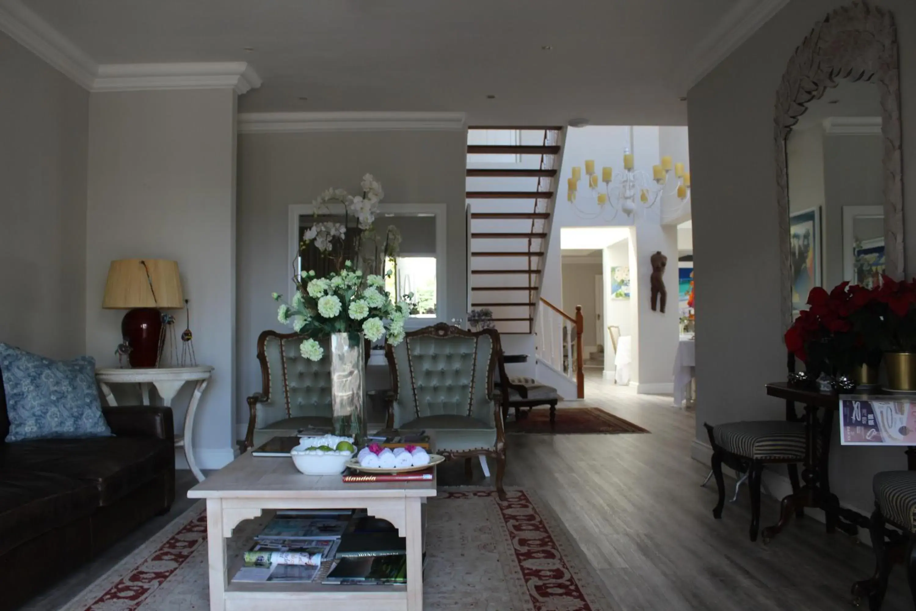 Lobby or reception, Seating Area in Sandals Guest House