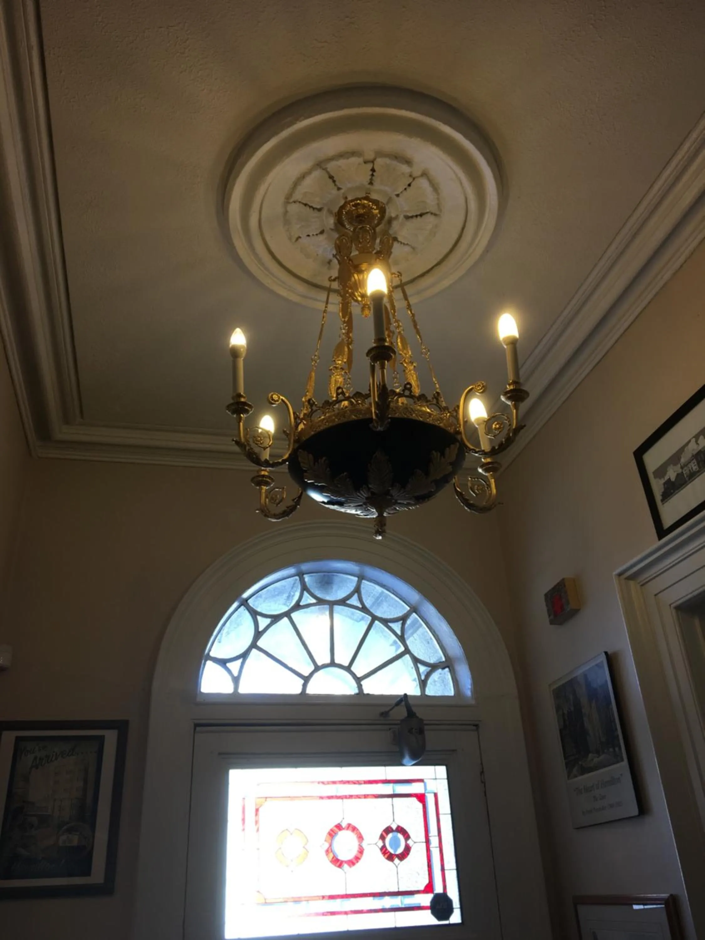 Facade/entrance in Pring Guesthouse