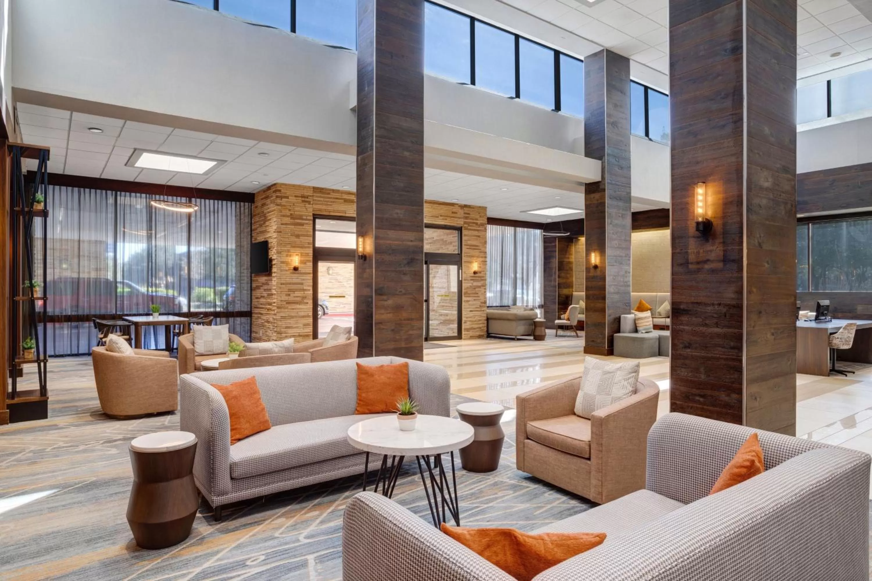 Lobby or reception in Houston Marriott North