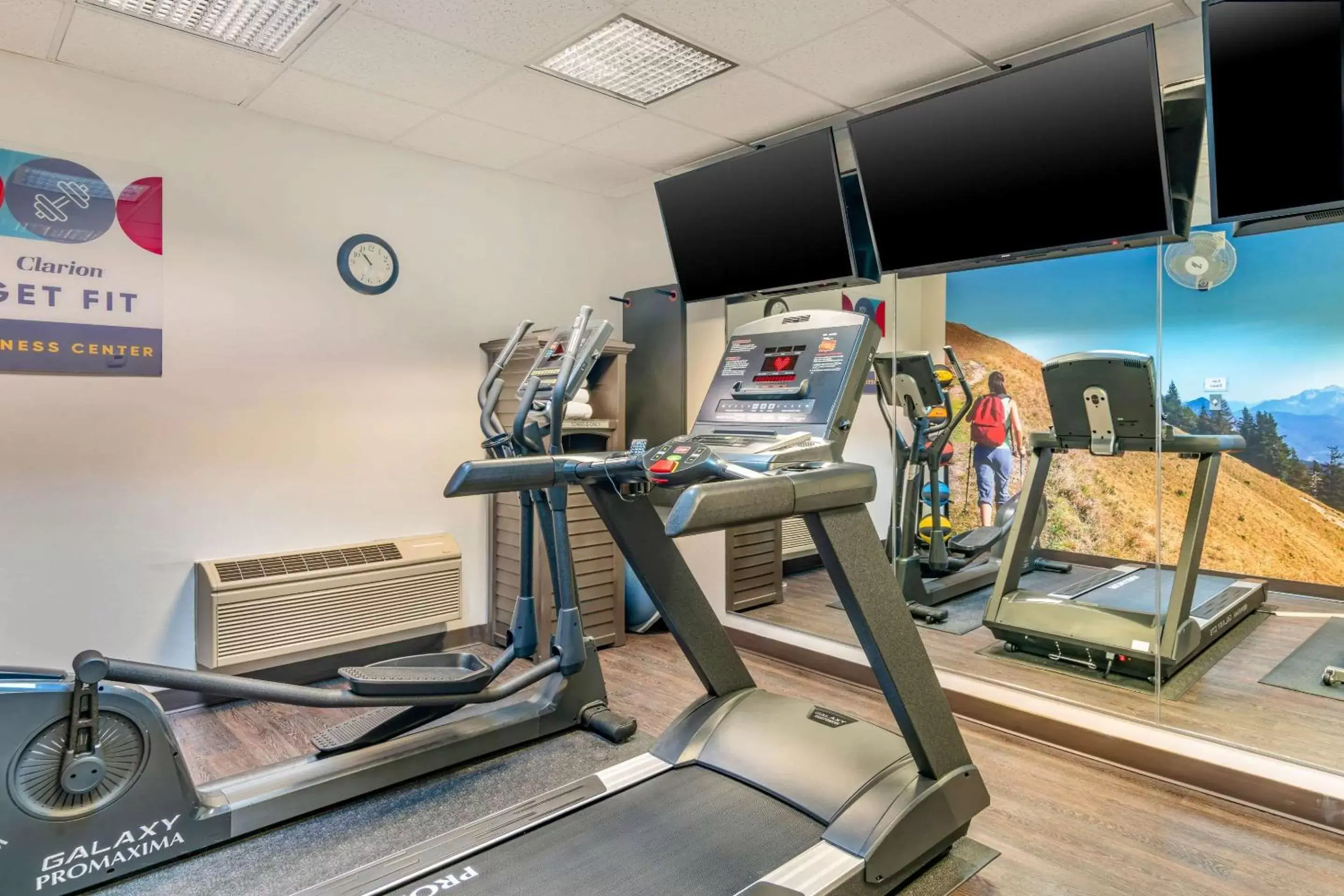 Fitness centre/facilities, Fitness Center/Facilities in Clarion Pointe Medford