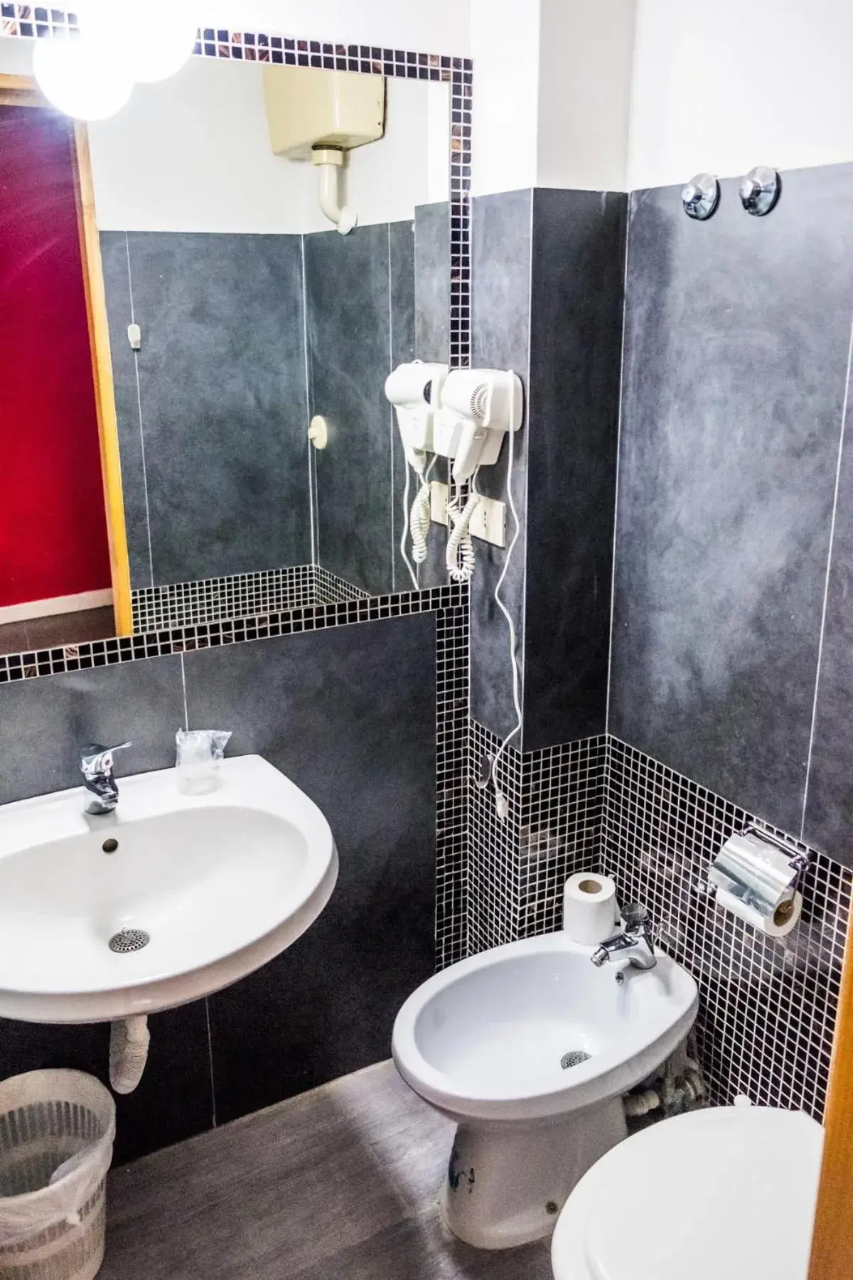 Shower, Bathroom in Hotel Casale dei Massimi