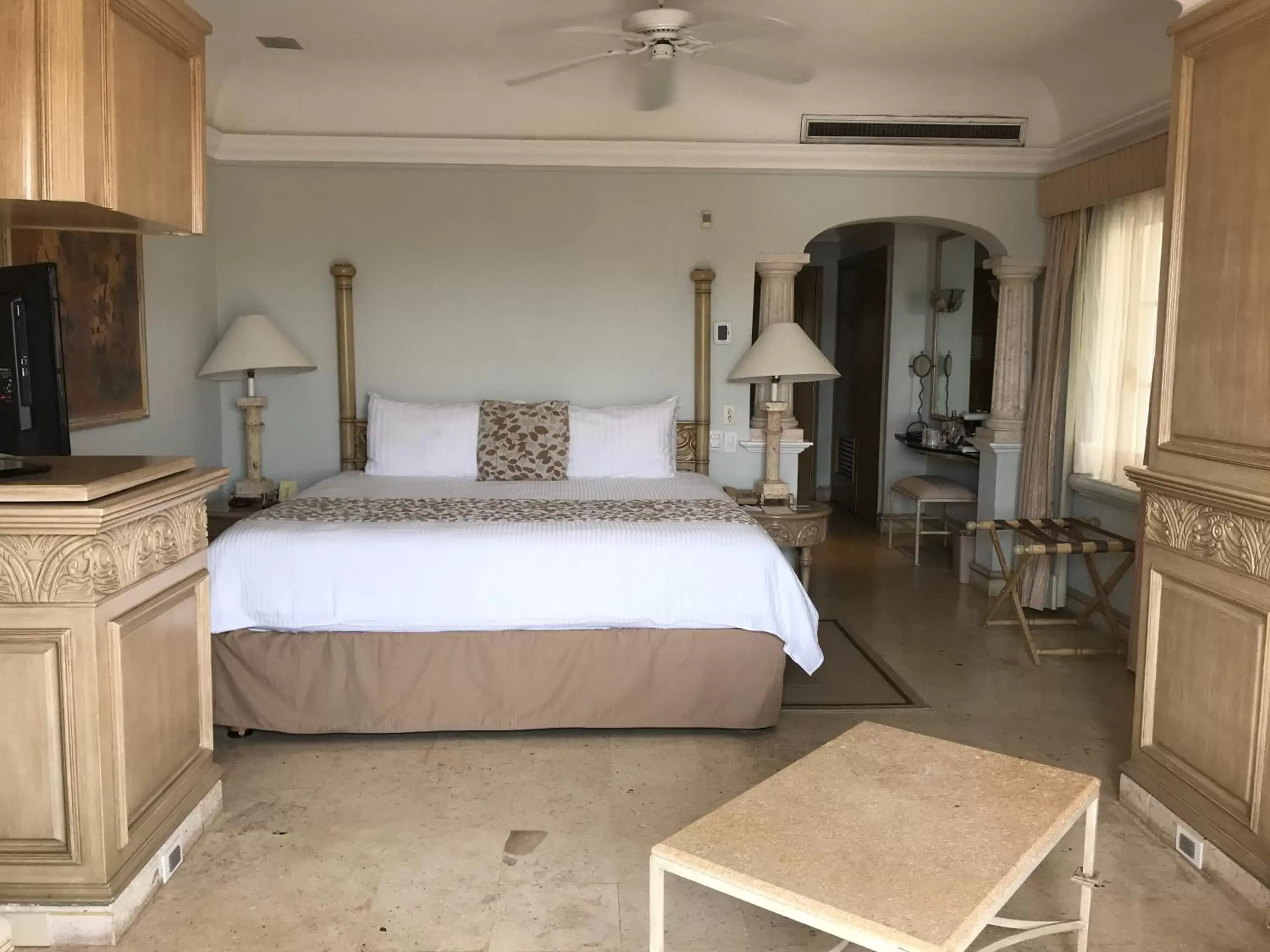 Bed in Grand Isla Navidad Golf & Spa Resort with Marina Bed in Grand Isla Navidad Golf & Spa Resort with Marina