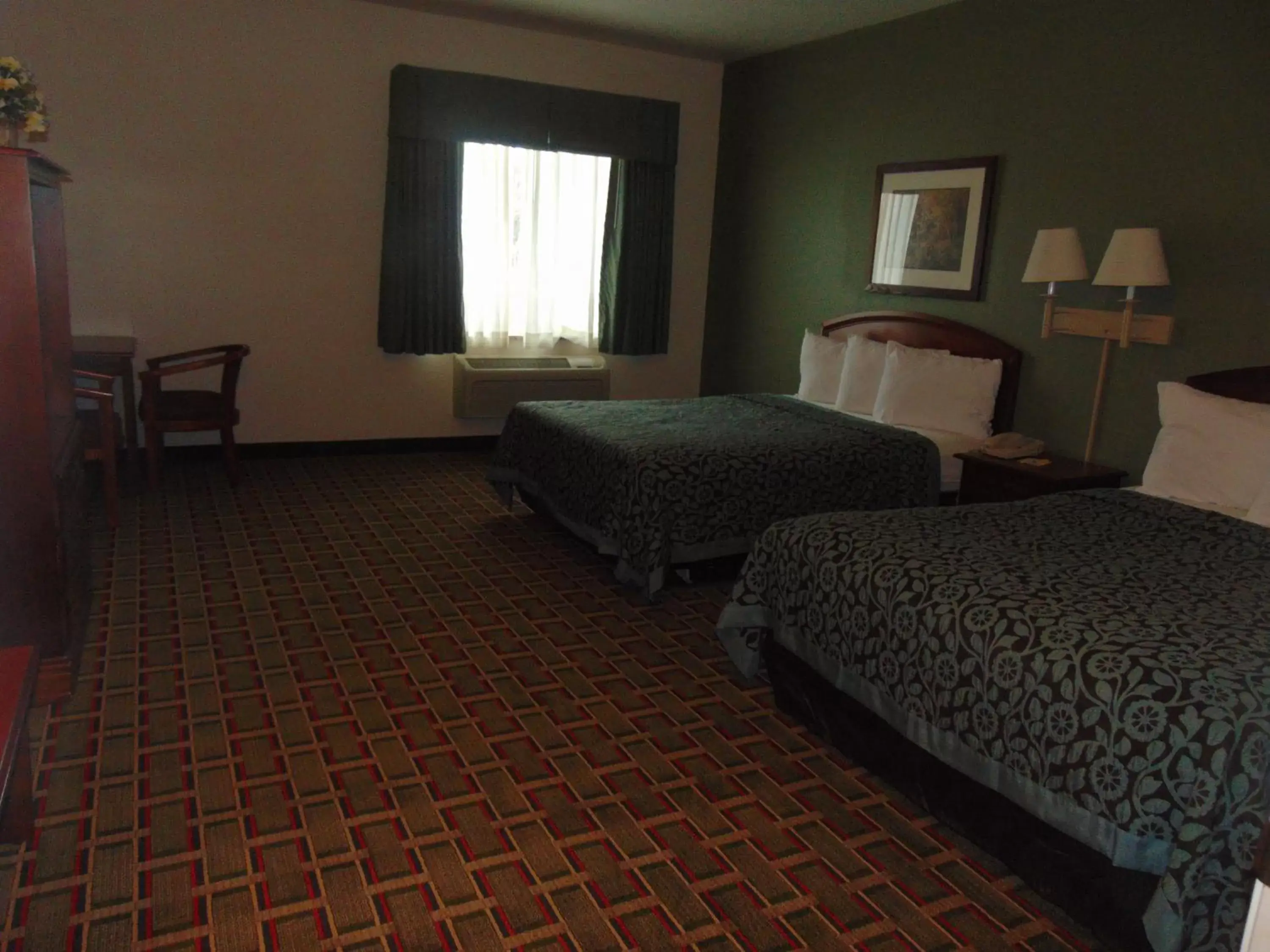 Bed in Days Inn by Wyndham Pentwater