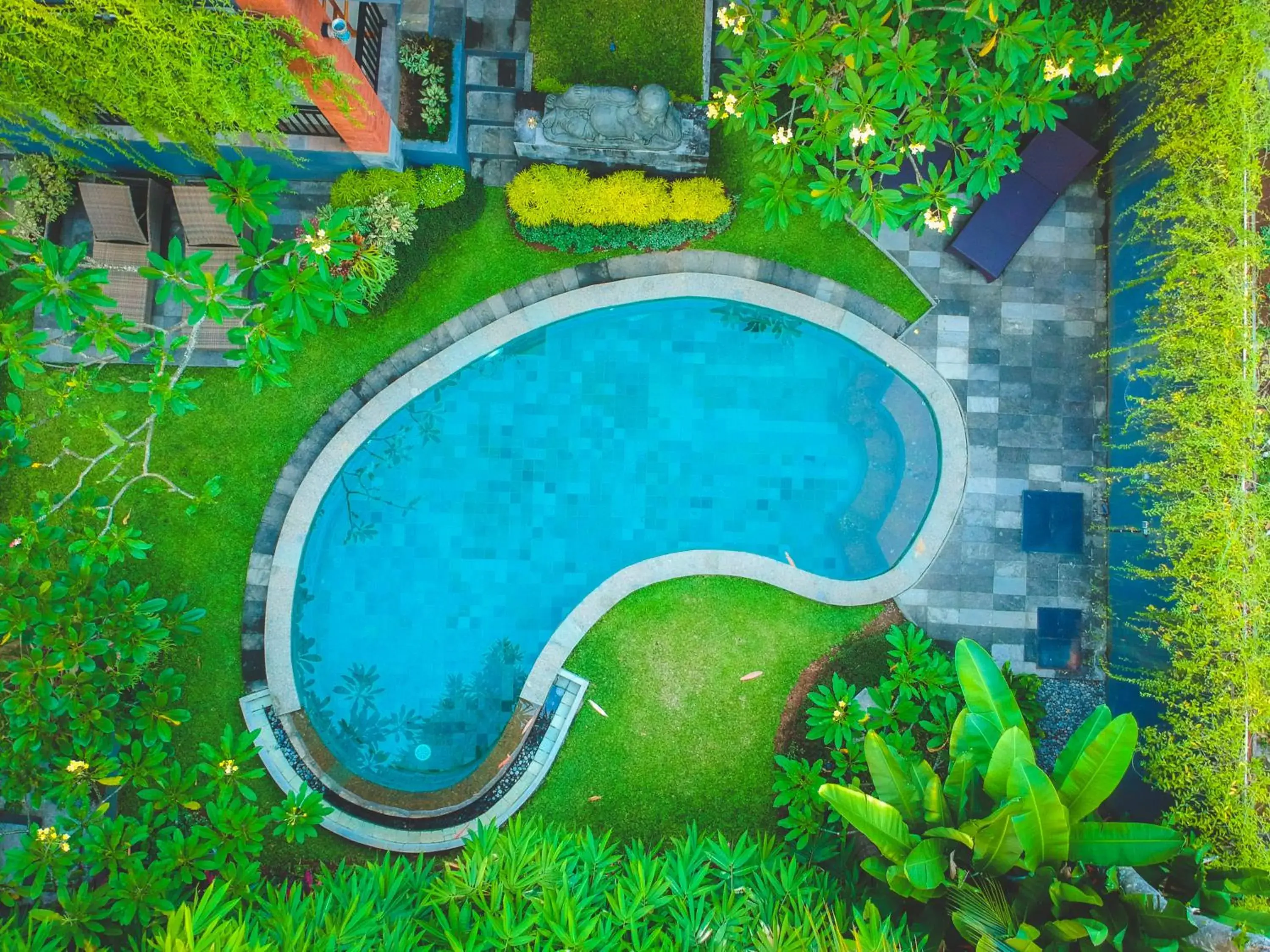 Bird's eye view, Pool View in Puri Kobot