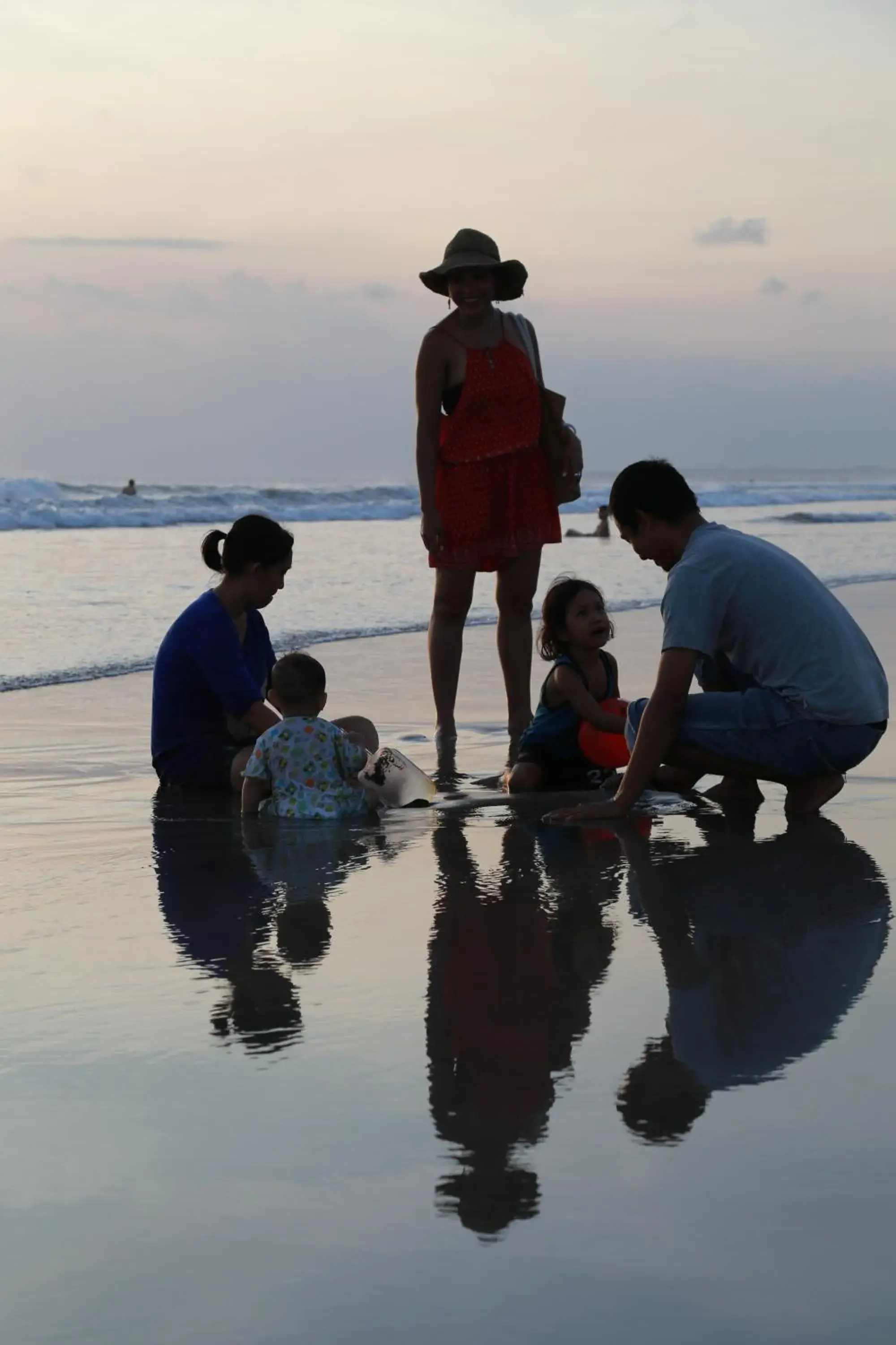 Activities in Seahouse Bali Indah Beach Inn