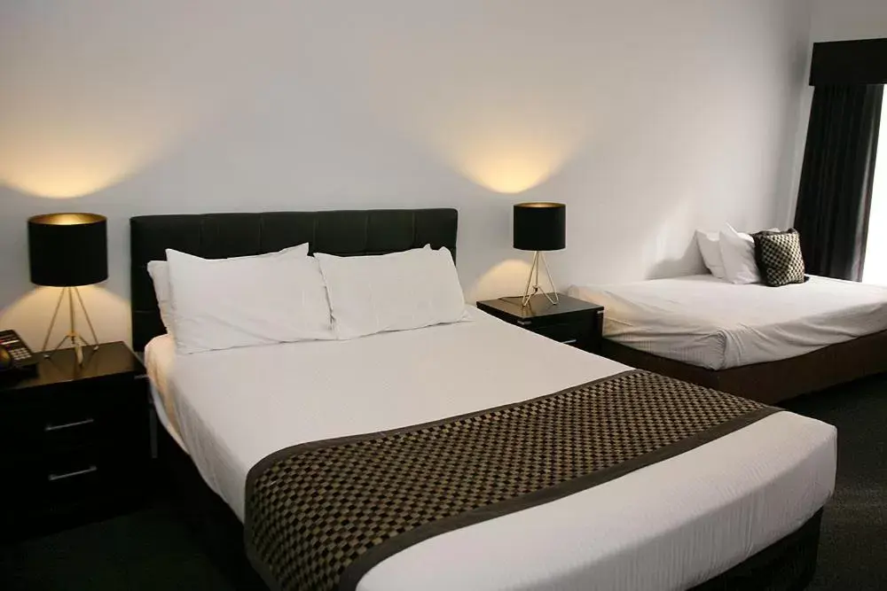 Photo of the whole room, Bed in Footscray Motor Inn and Serviced Apartments