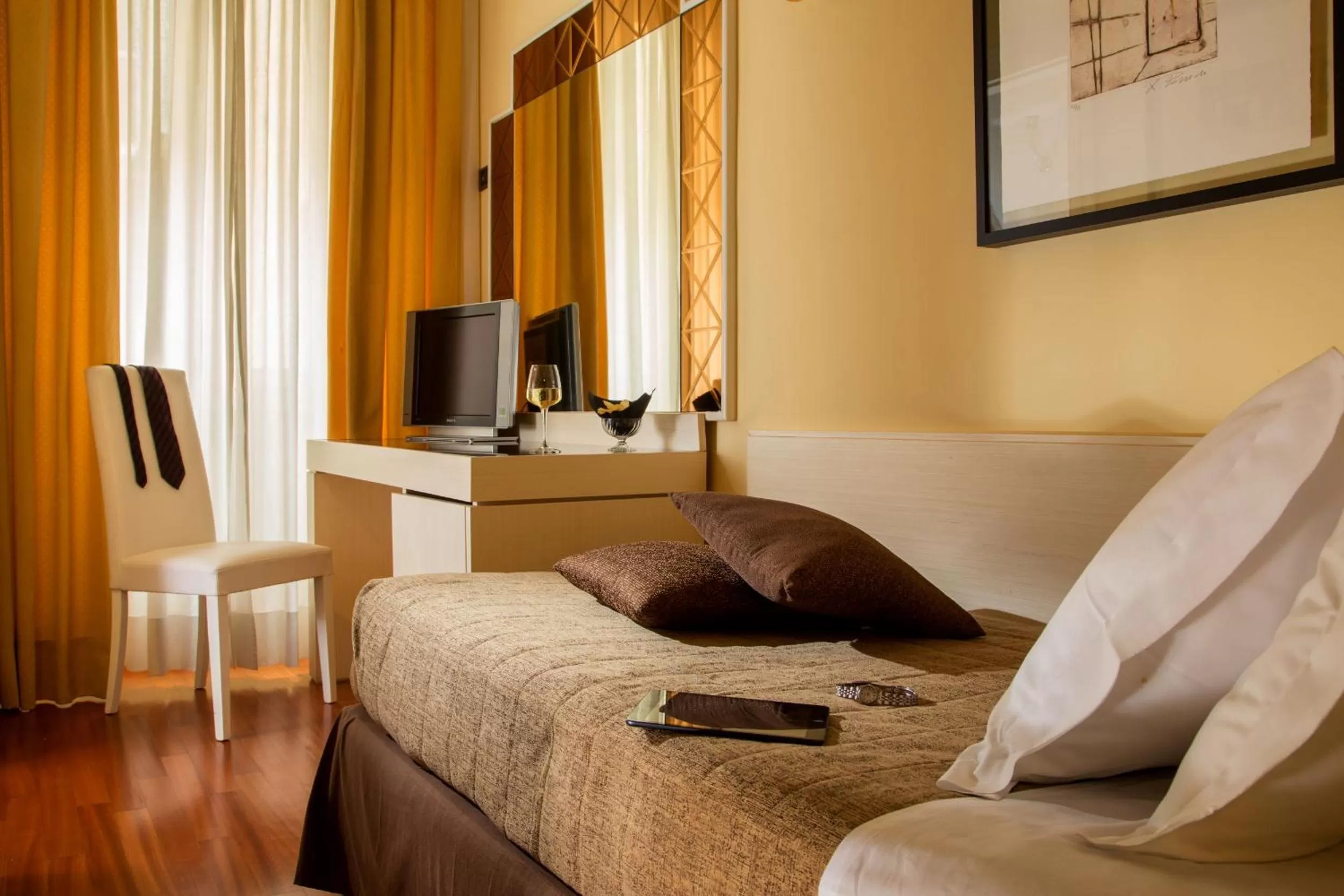 Economy Single Room in Hotel Oxford