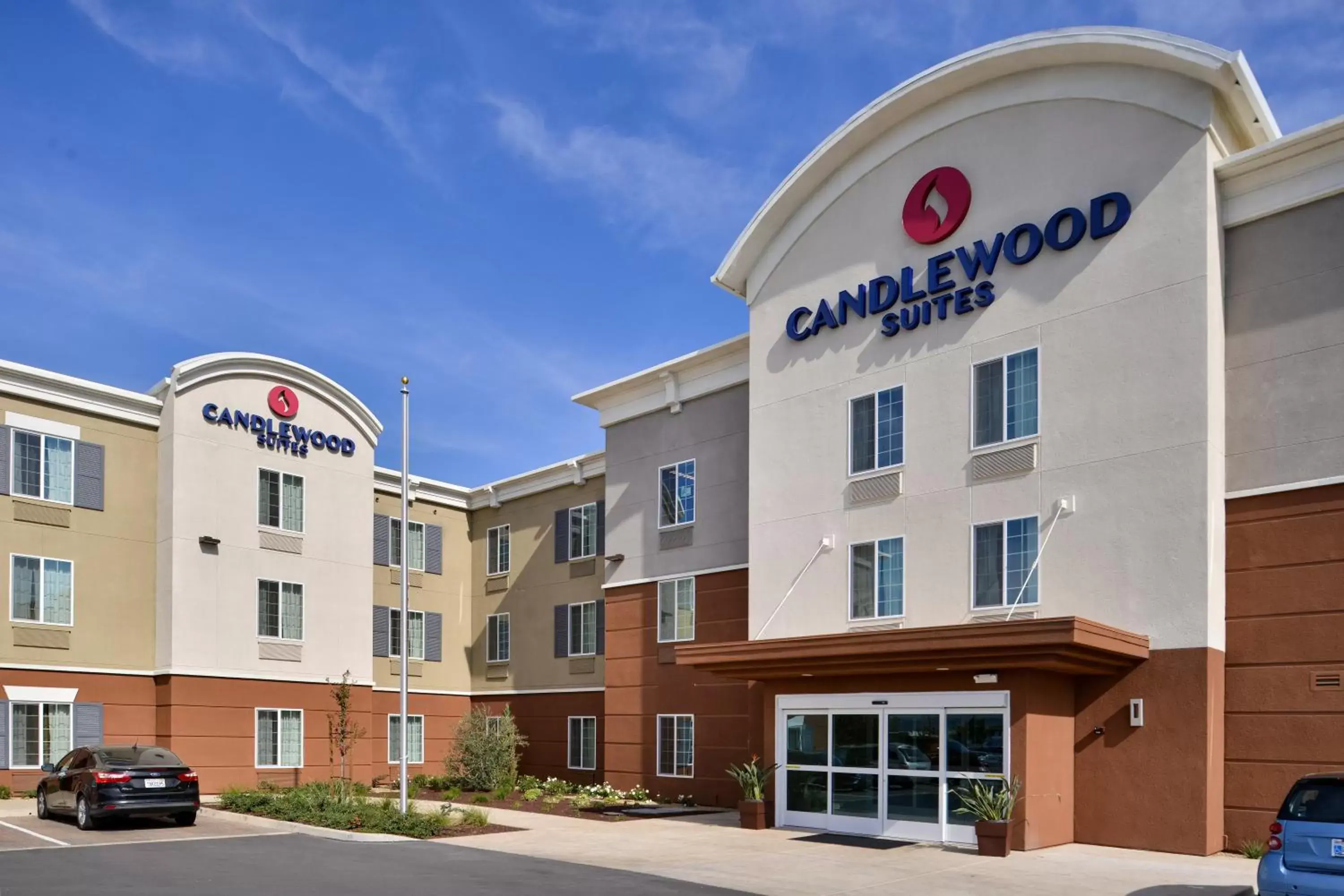 Property building in Candlewood Suites - Lodi by IHG Property building in Candlewood Suites - Lodi by IHG