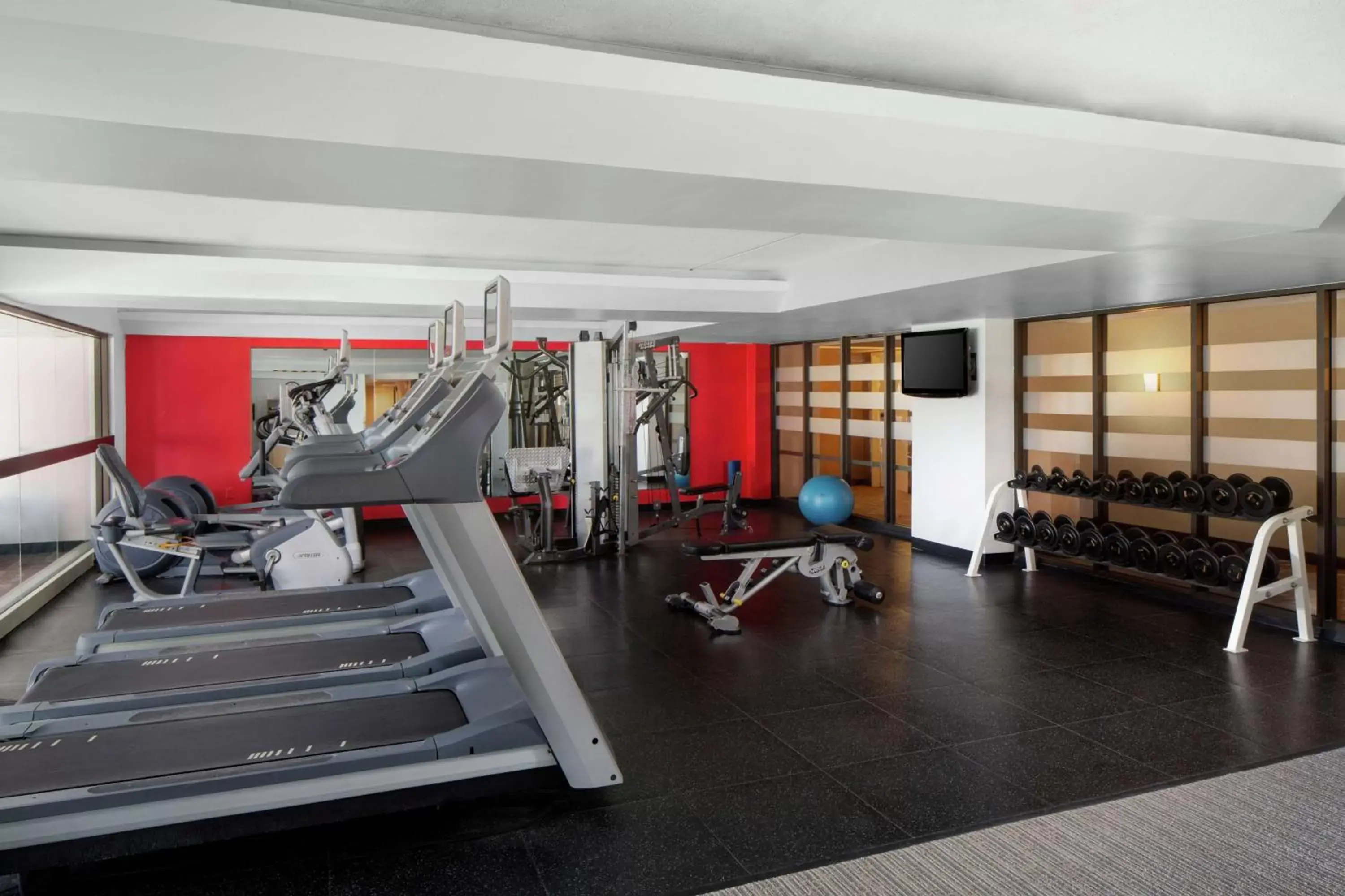 Fitness centre/facilities, Fitness Center/Facilities in DoubleTree by Hilton Manchester Downtown