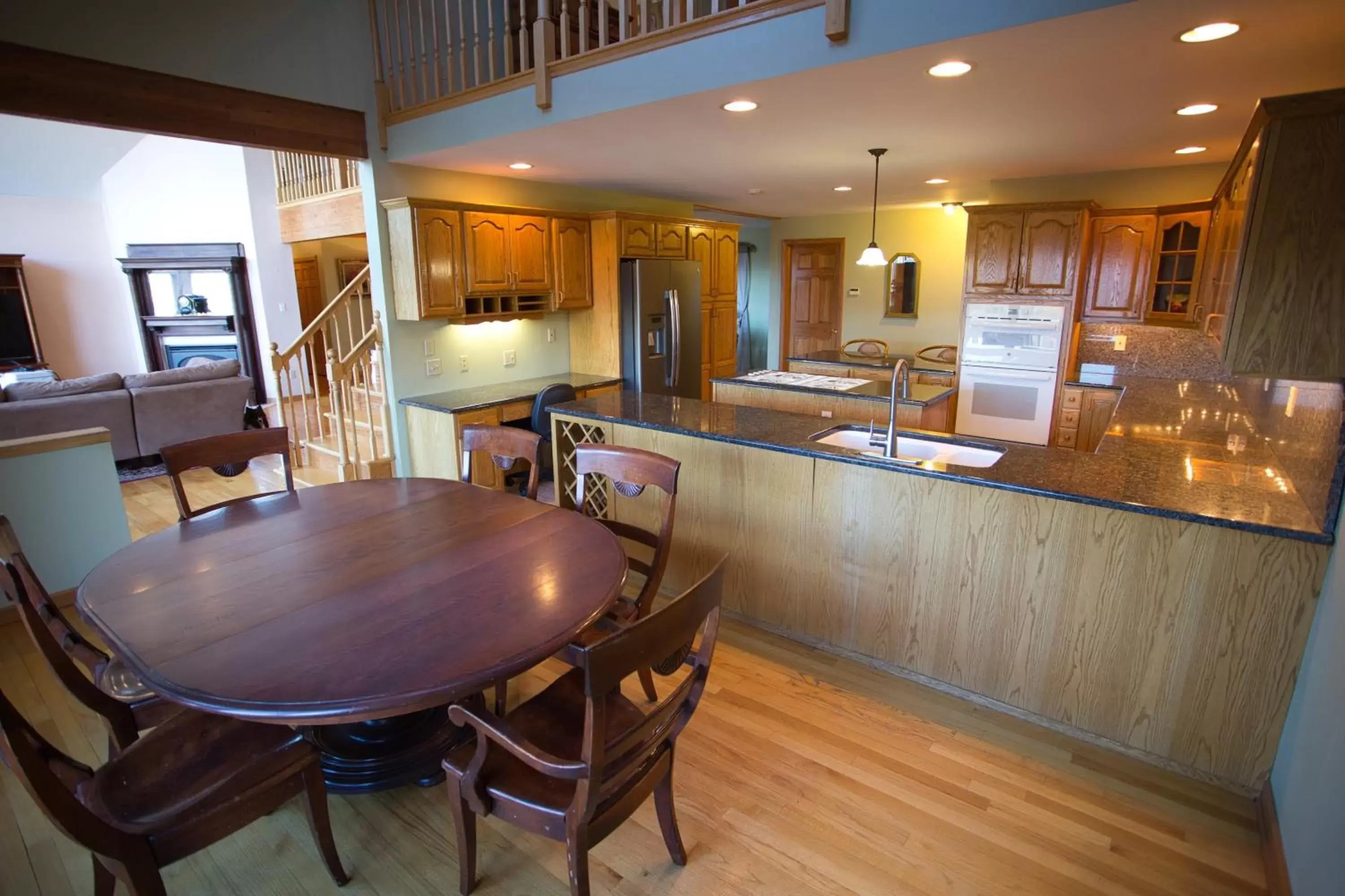 Kitchen or kitchenette, Kitchen/Kitchenette in Hill View Motel and Cottages