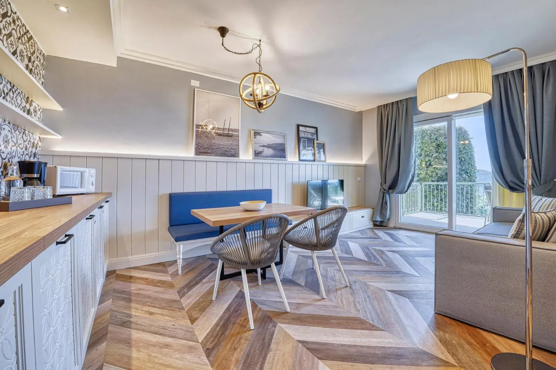 Dining Area in Madrigale Panoramic&Lifestyle Hotel