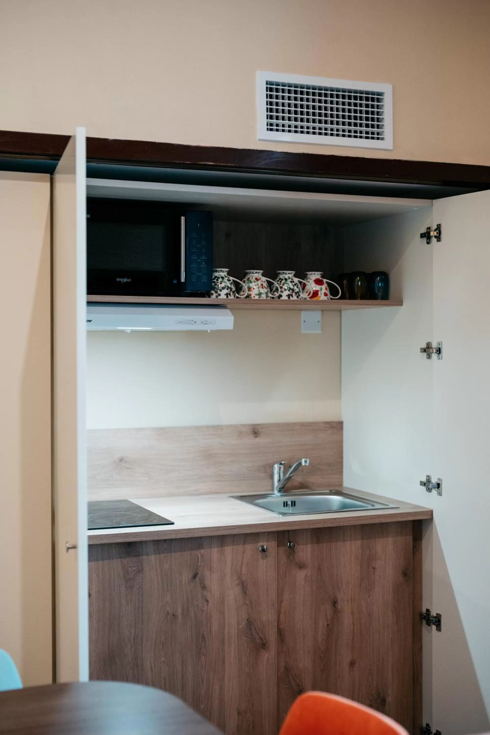 Kitchen or kitchenette in Le Clos Violette et Le 11 D'Aglaé - Hôtel de Charme Design de Luxe