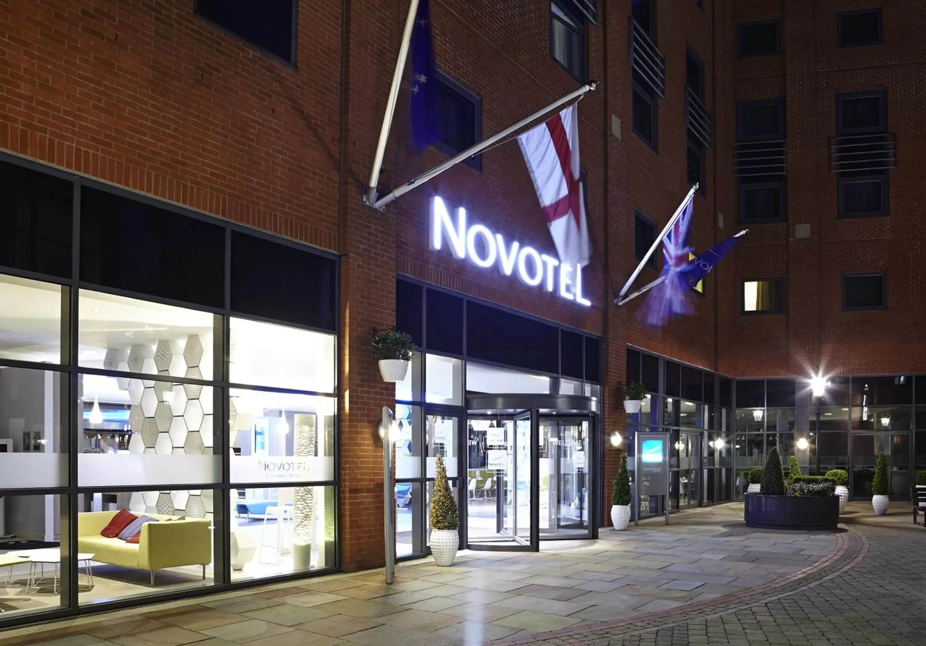 Facade/entrance in Novotel Manchester Centre