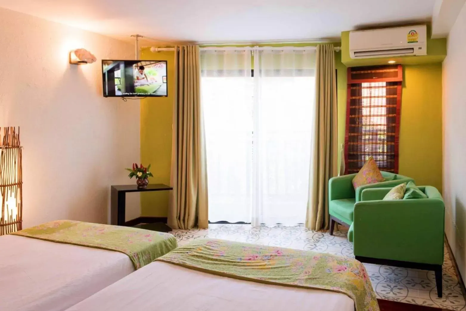 Bed in Vacation Village Phra Nang Inn - SHA Extra Plus