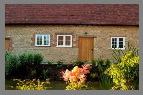 Facade/entrance, Property Building in Court Farm Barns