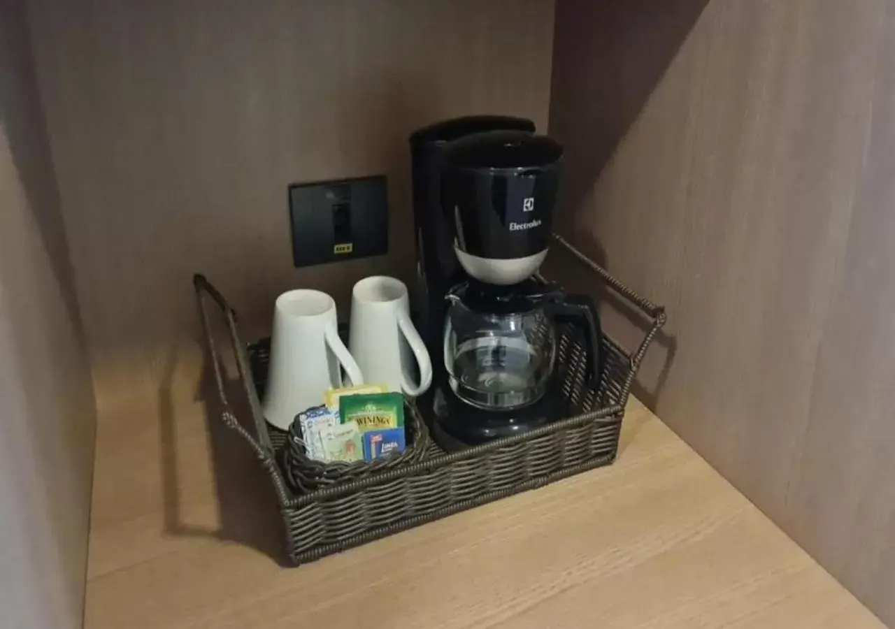 Coffee/Tea Facilities in Quality Hotel & Suites Brasília