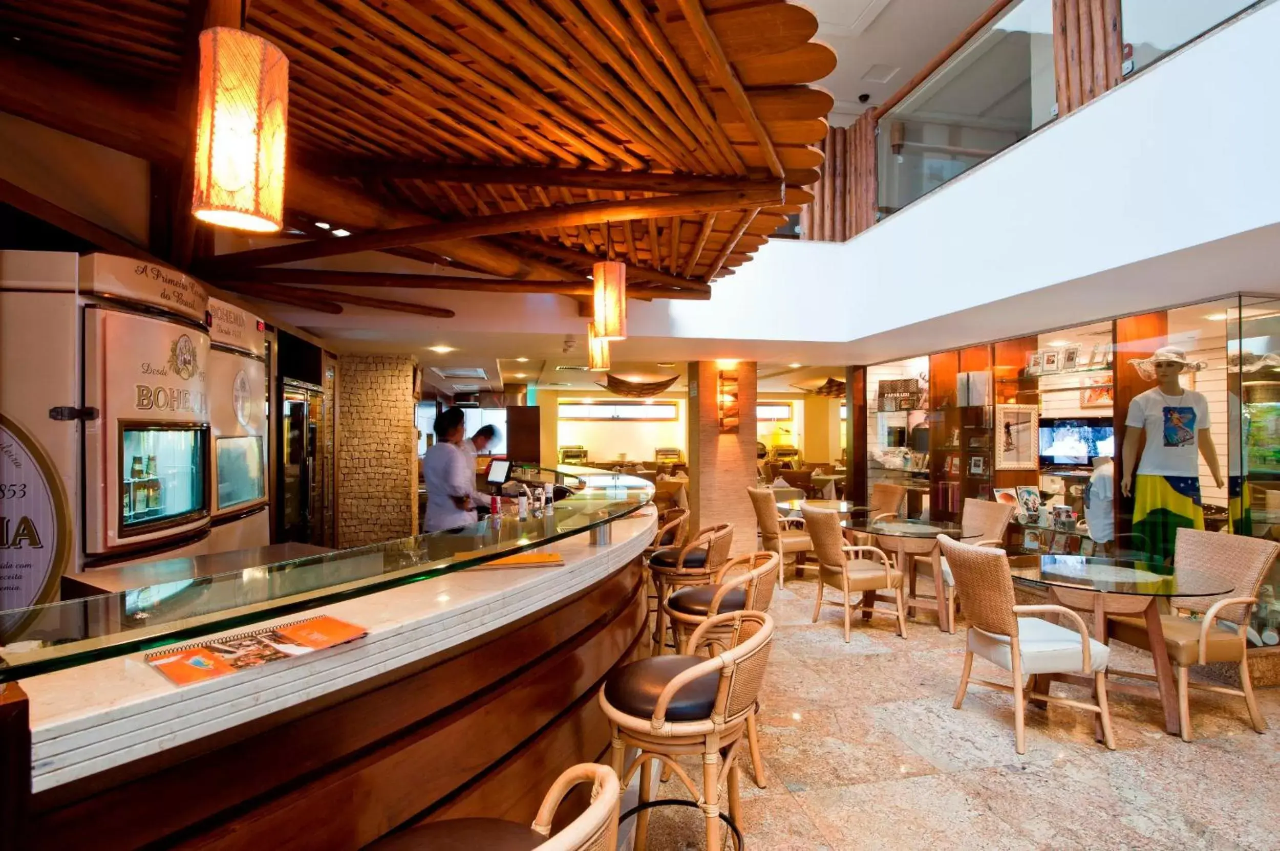 Lounge or bar in Pontalmar Praia Hotel