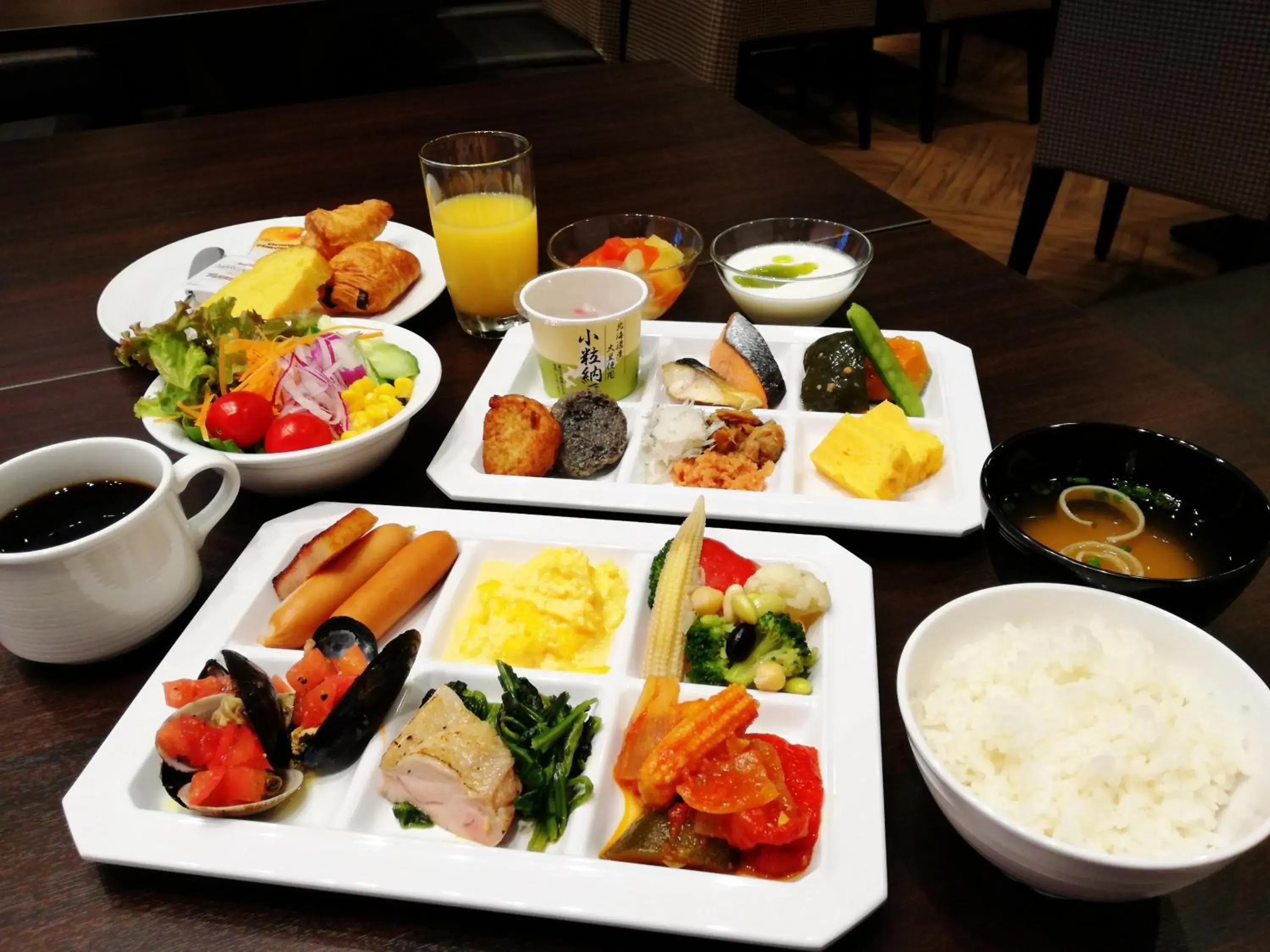 Buffet breakfast in Hiyori Hotel Maihama