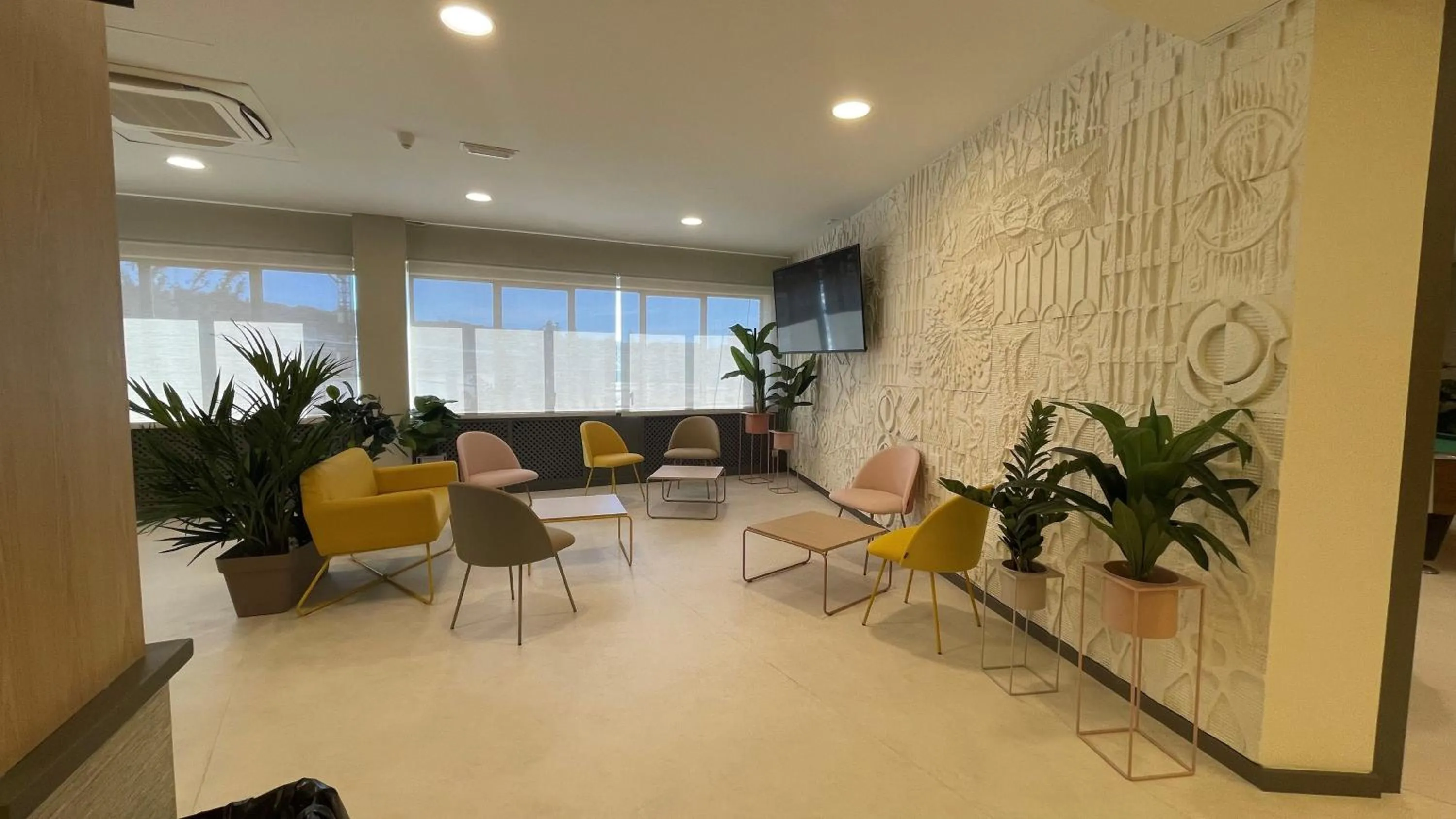 Restaurant/places to eat in Hotel Restaurante Cadosa