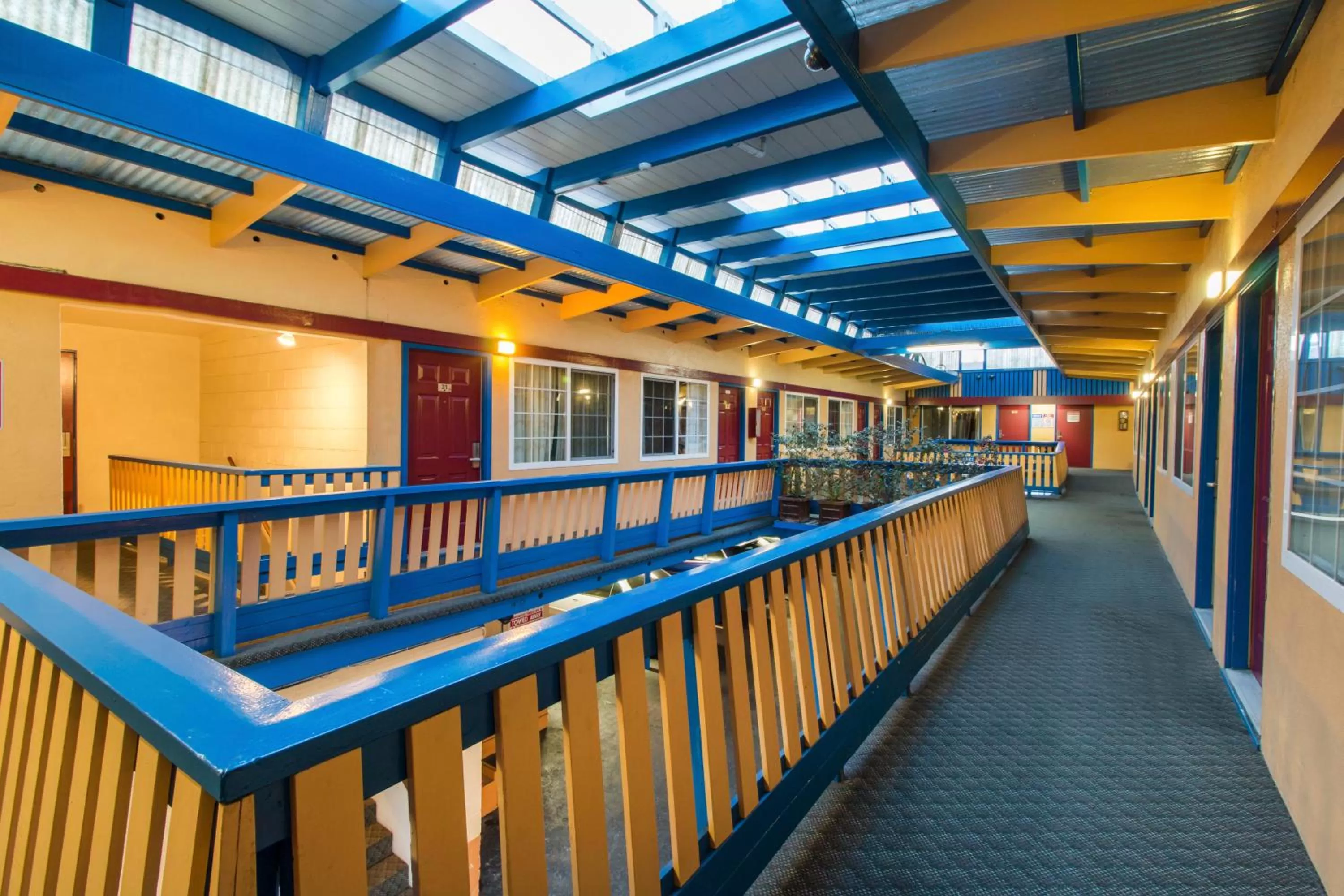 Property building in Eureka Town House Motel - Historic Old Town